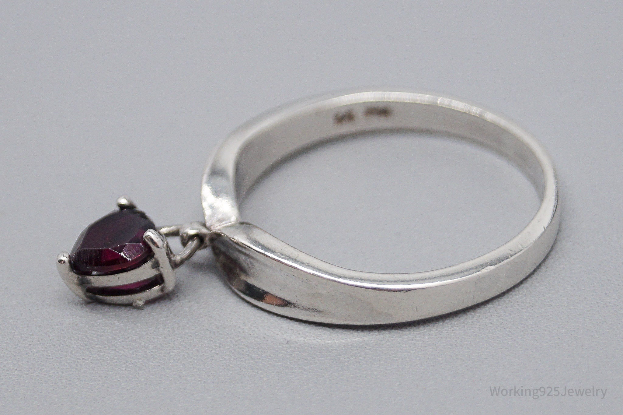 Vintage Avon Garnet Heart Charm Sterling Silver Ring - Size 11