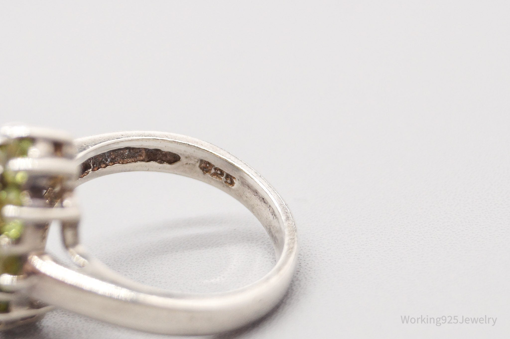 Vintage Peridot Sterling Silver Ring - Size 6