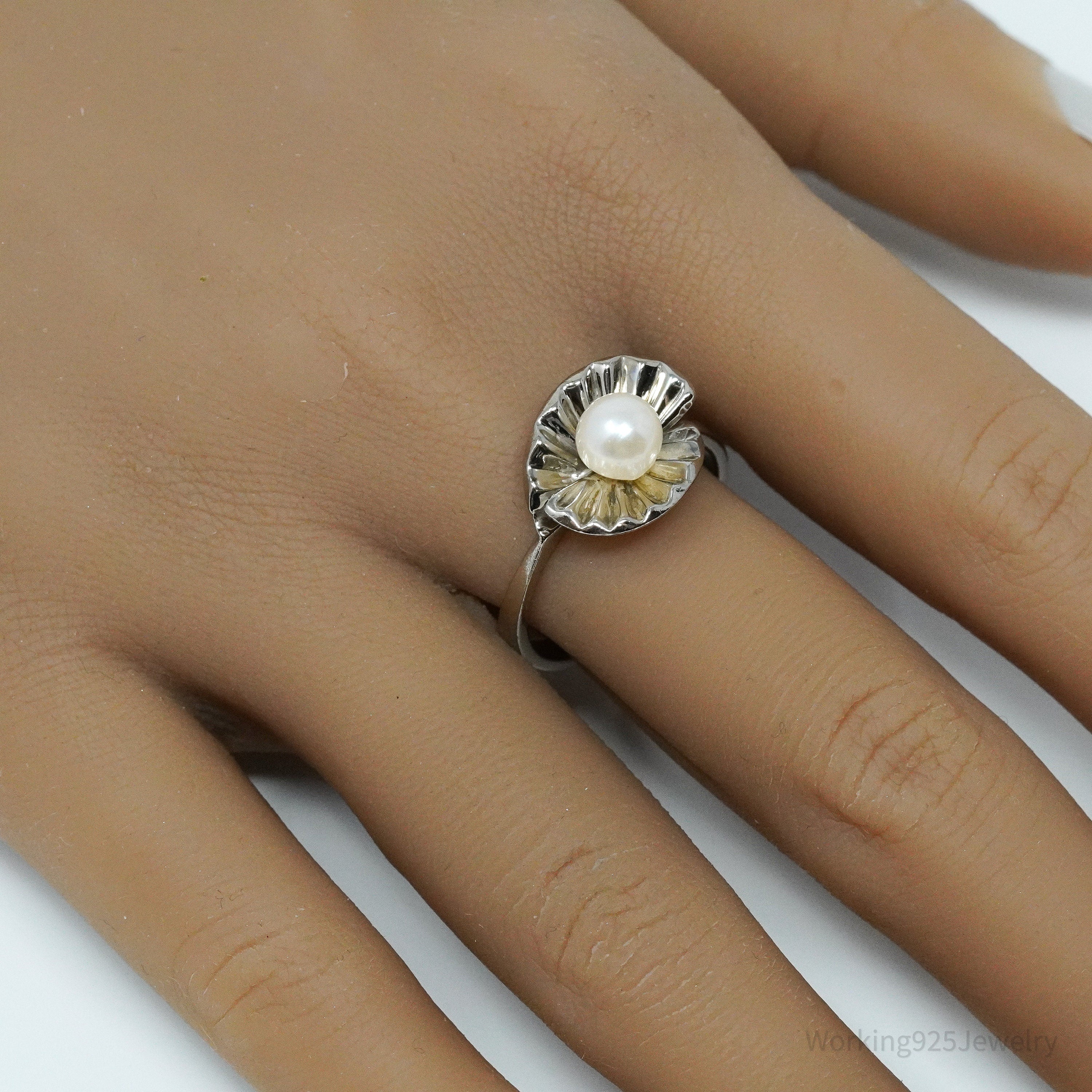 Vintage Pearl Sterling Silver Ring - Size 9