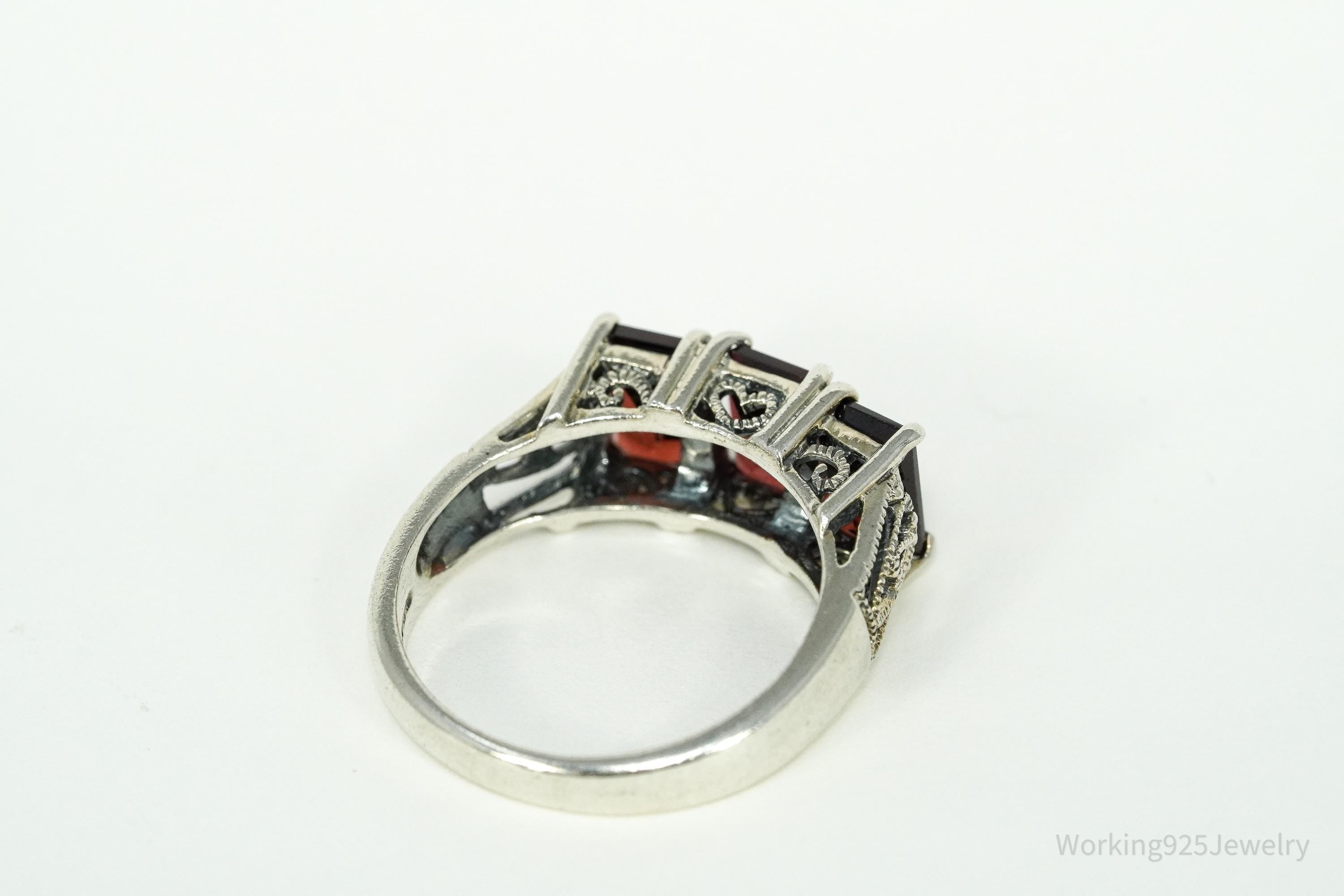 Vintage Garnet Sterling Silver Ring Size 7