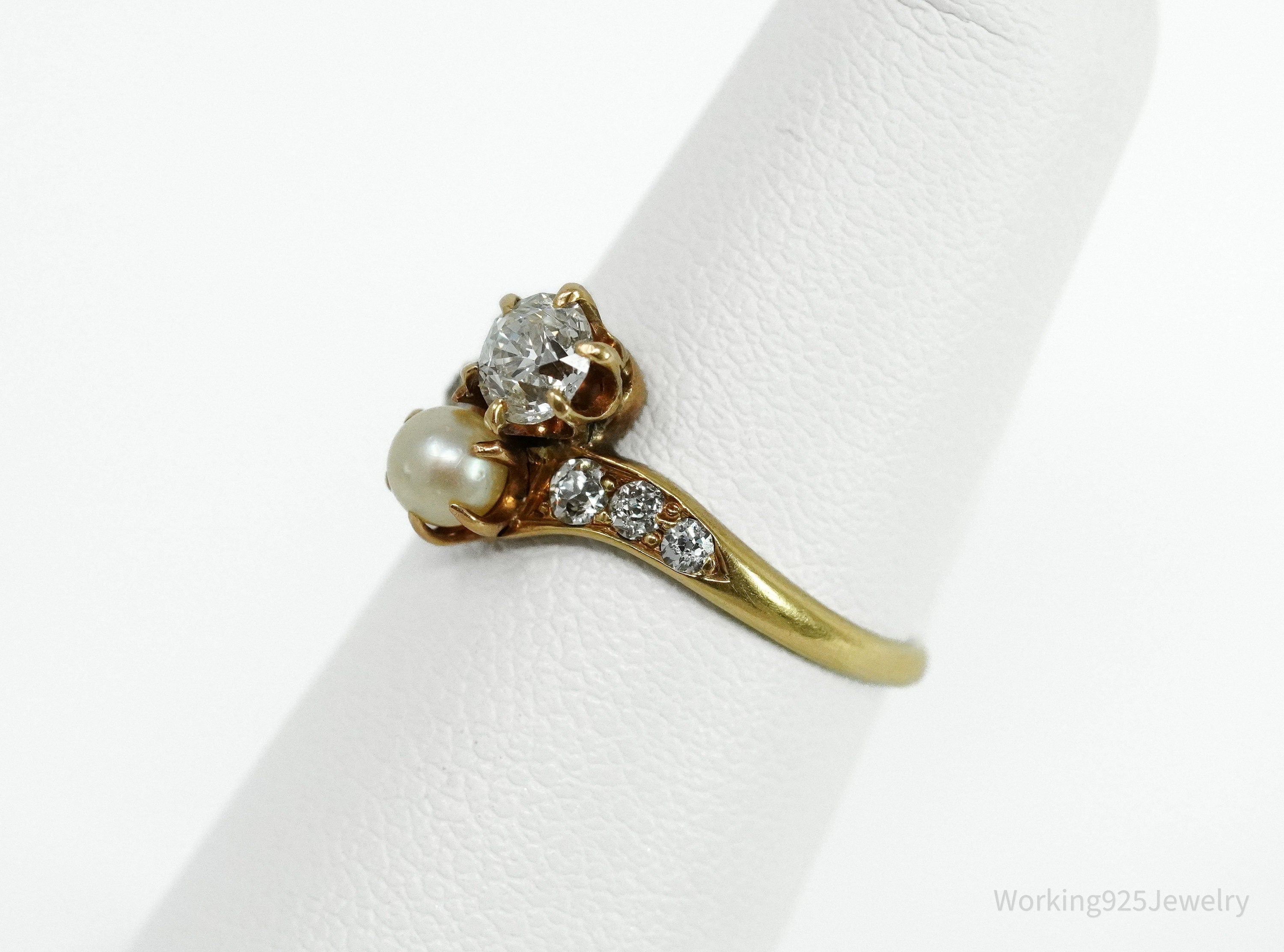 14K Yellow Gold Diamond & Pearl Prong Set Ring - Size 4.75