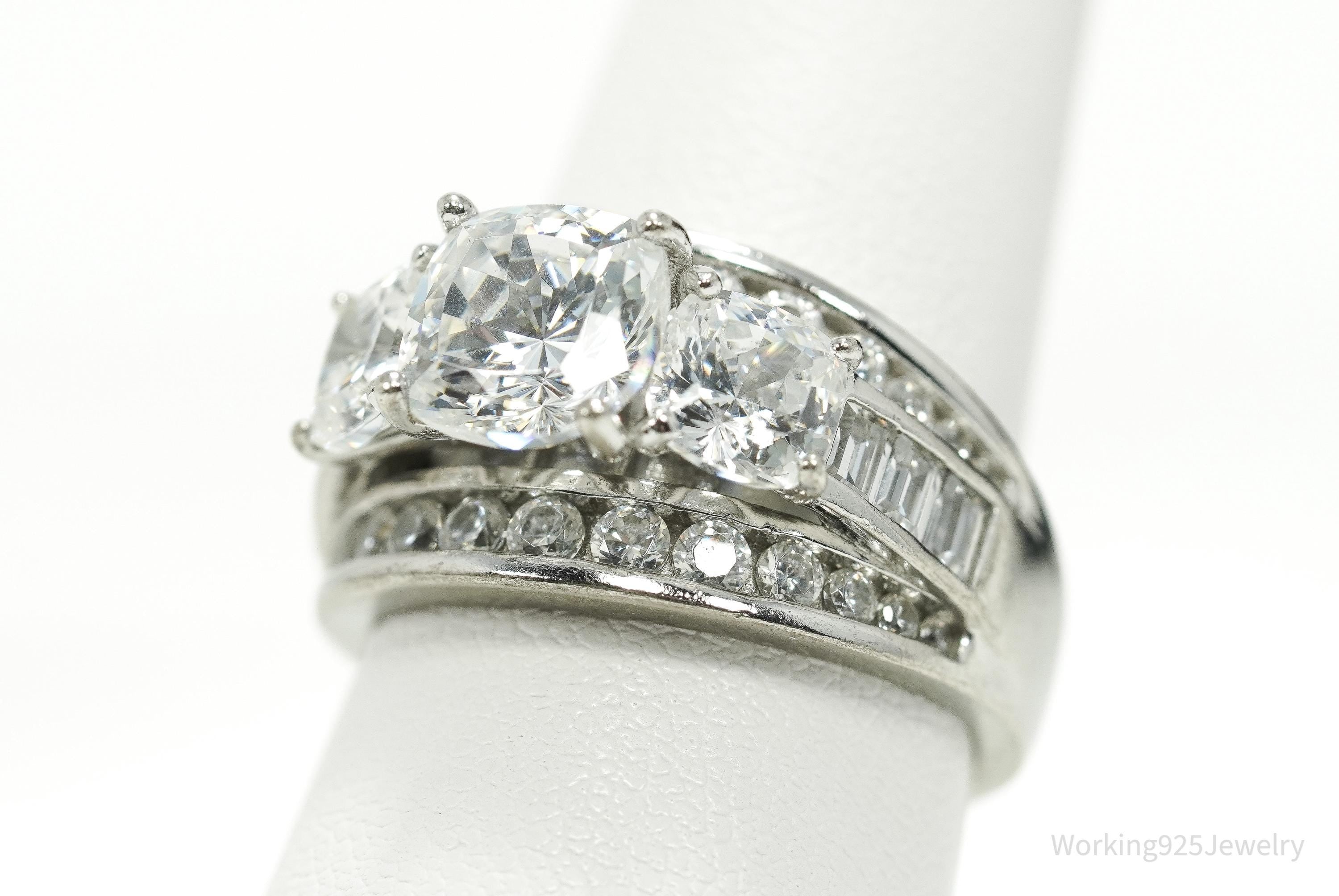 Vintage Cubic Zirconia Platinum Clad Sterling Silver Ring - Size 7