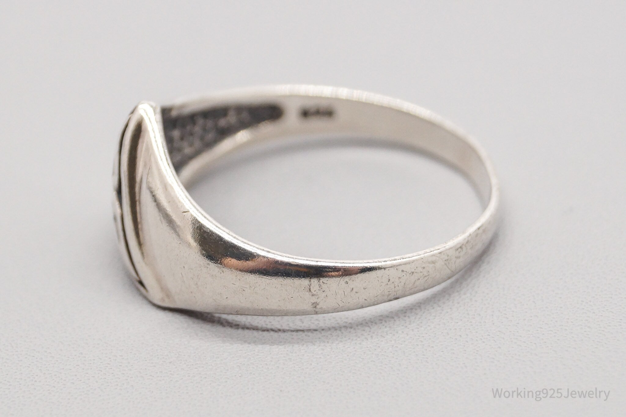 Vintage Pointed Trinity Knot Sterling Silver Band Ring - Size 12