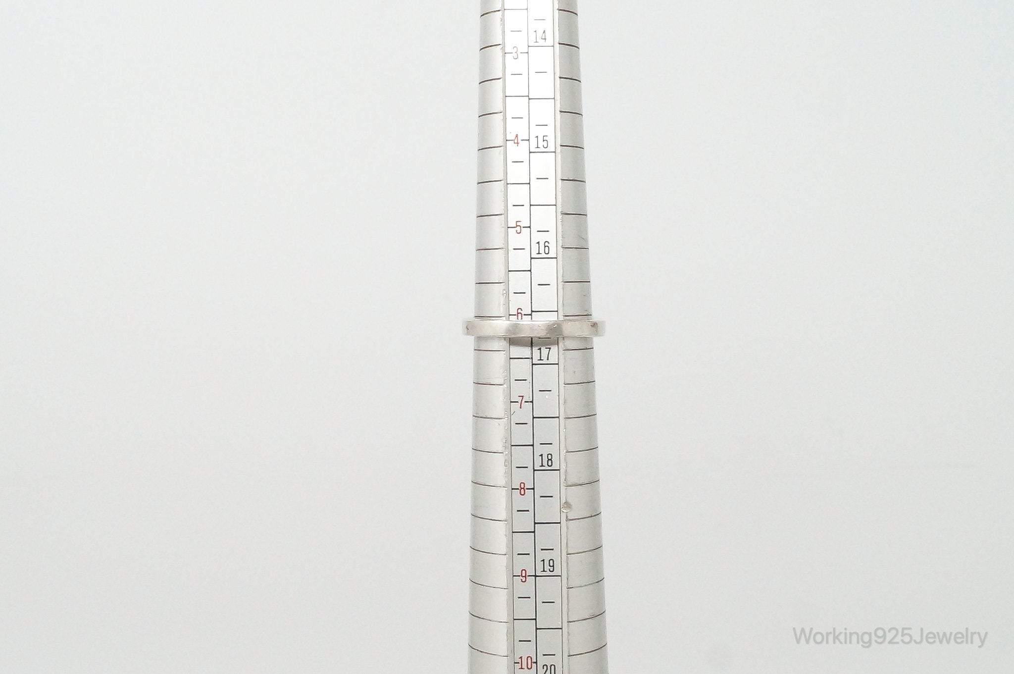 Vintage Cubic Zirconia Sterling Silver Ring - Size 6.25