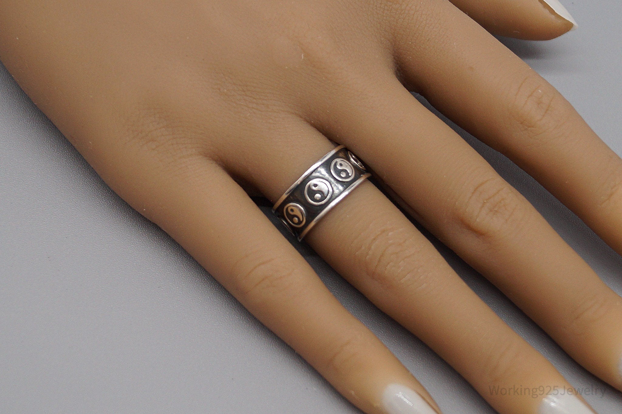 Vintage Yin And Yang Sterling Silver Band Ring - Size 6.5