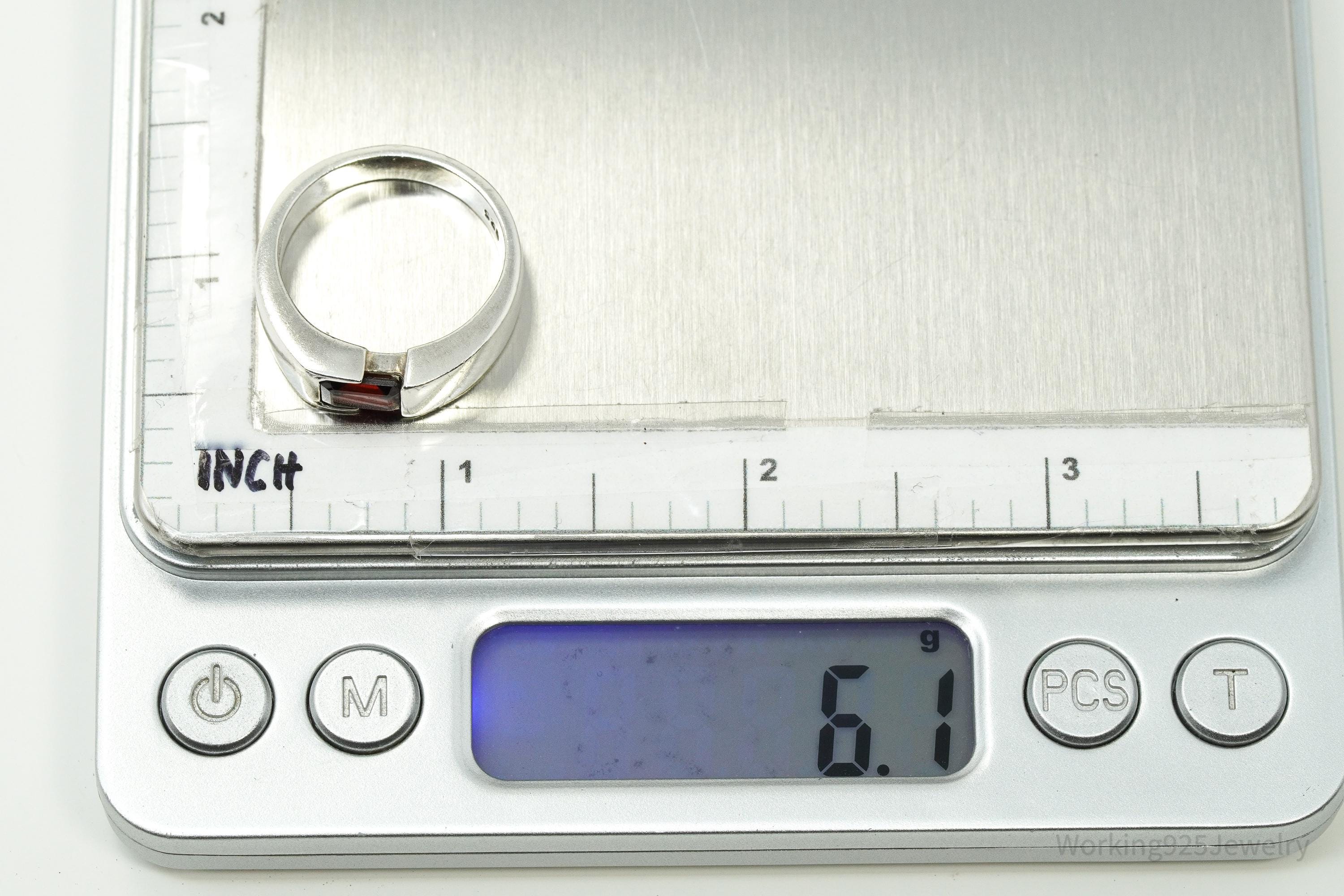 Vintage Garnet Modernist Style Sterling Silver Ring - Size 8.75