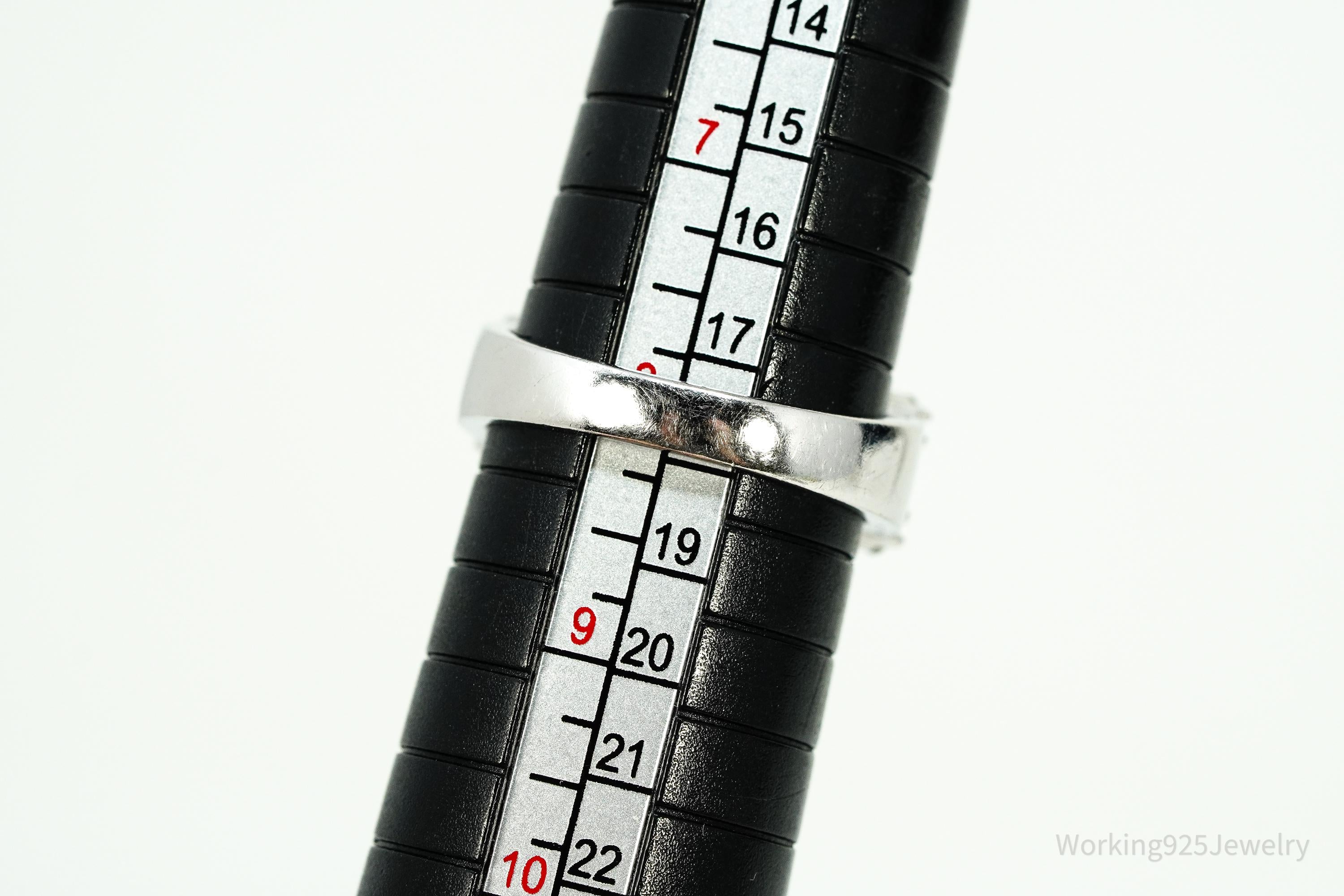 Vintage Cubic Zirconia Sterling Silver Band Ring - Size 8