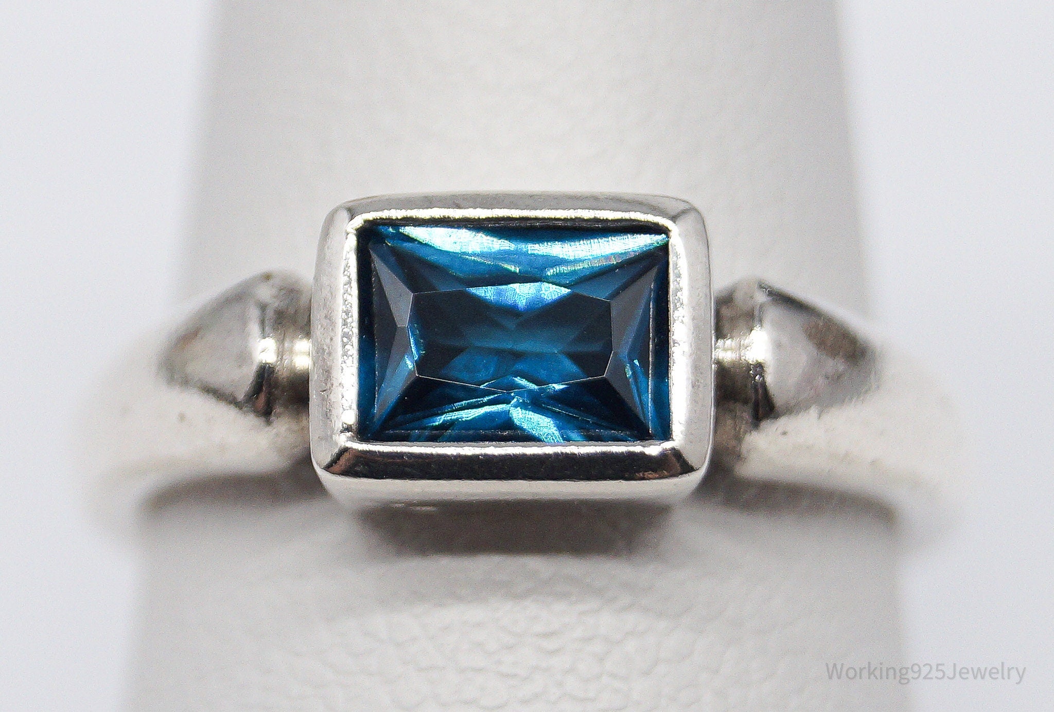Vintage Blue Spinel Sterling Silver Ring - Size 7
