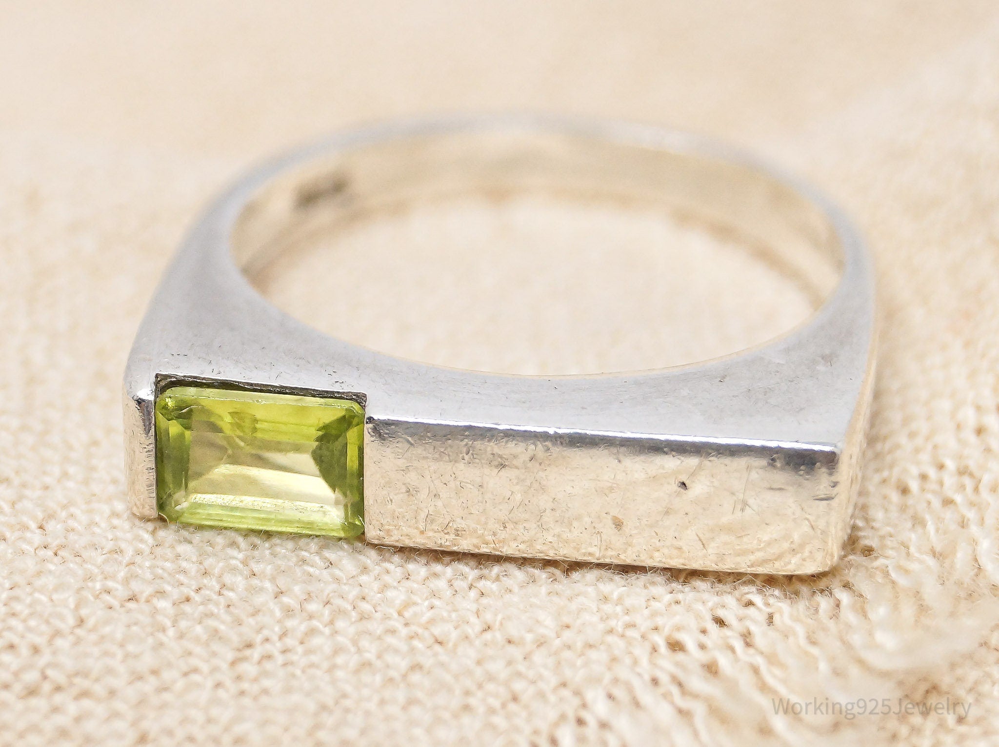 Vintage Peridot Sterling Silver Ring - Size 7.75