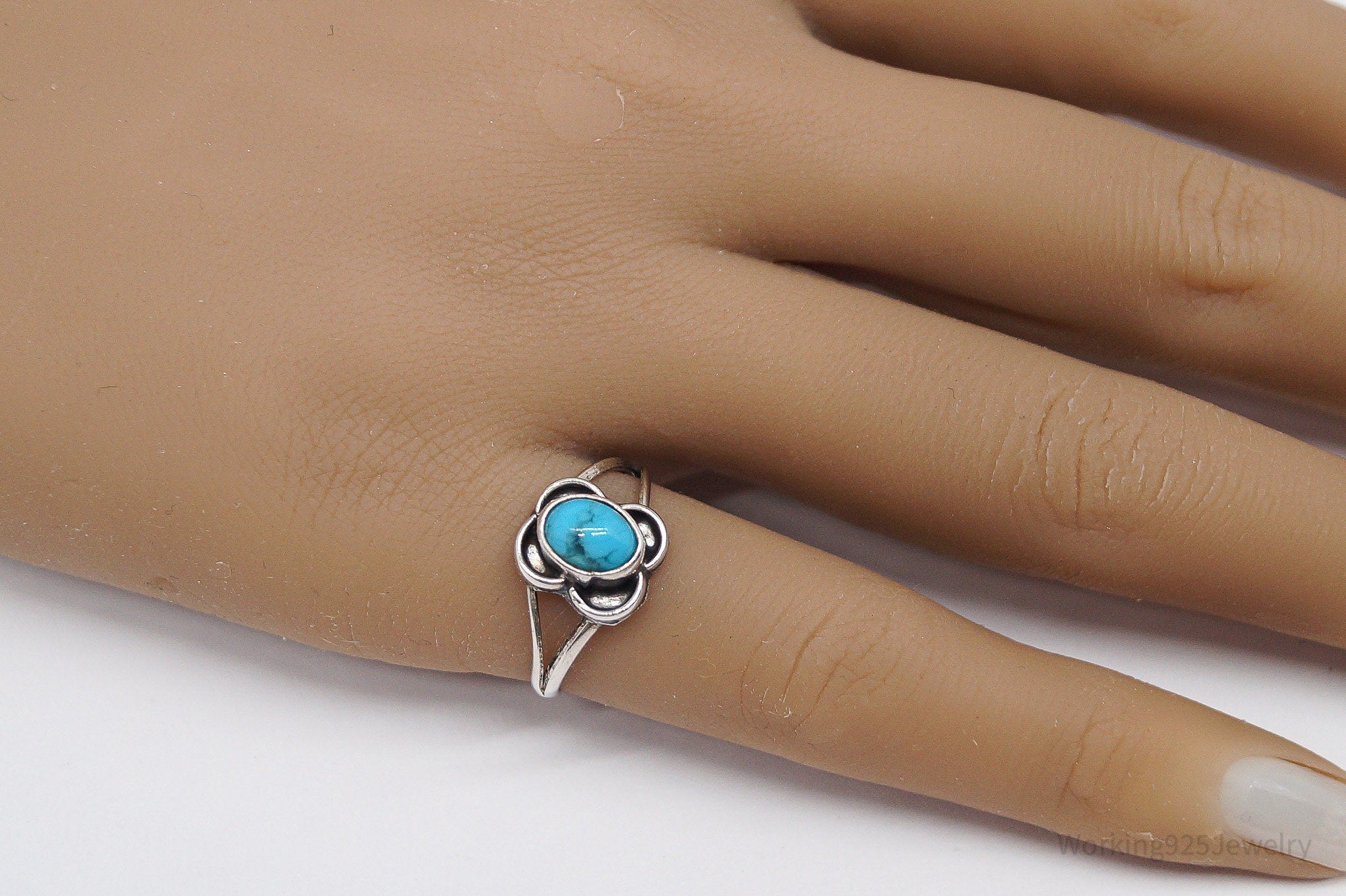 Vintage Native American Turquoise Unsigned Silver Ring - Size 6