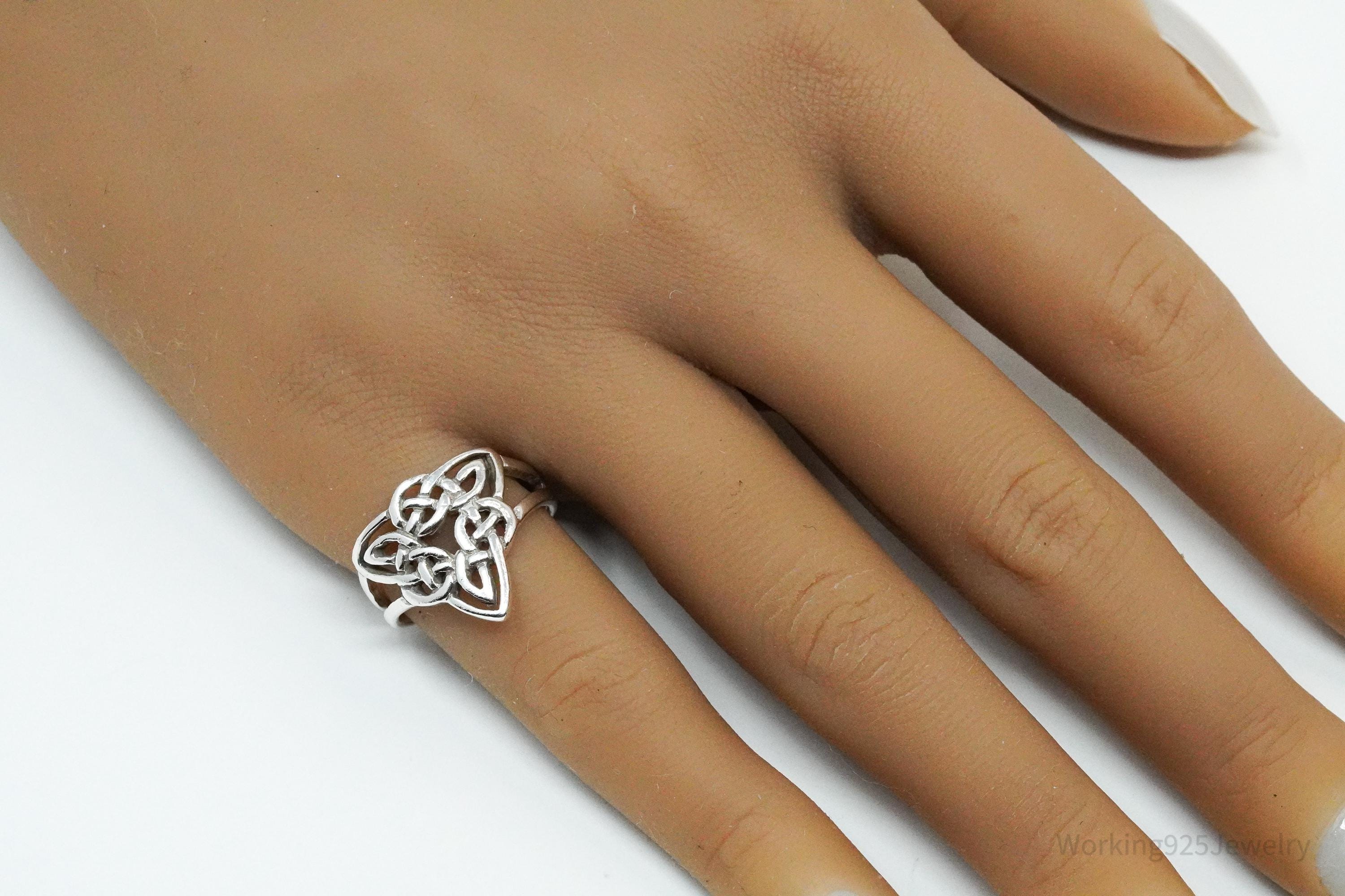 Vintage Celtic Knot Design Sterling Silver Ring - Size 6.5