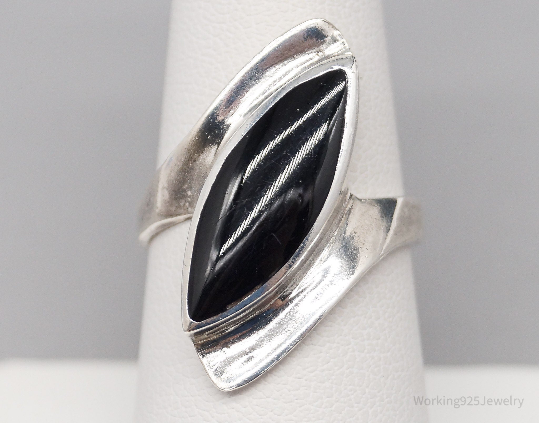 Vintage Black Onyx Sterling Silver Ring - Size 7.5