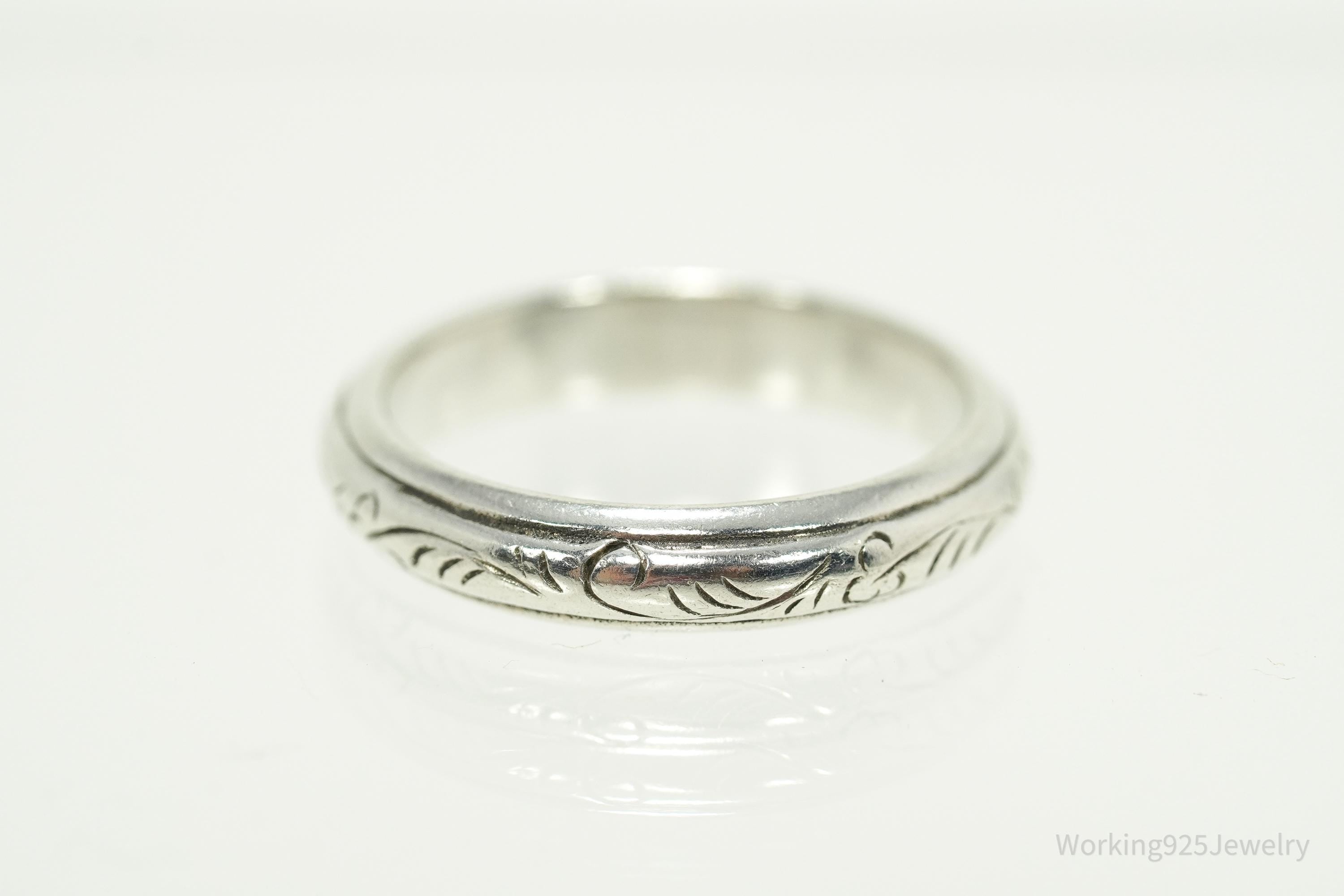 Vintage BASK Etched Design Sterling Silver Band Ring - Size 5.75