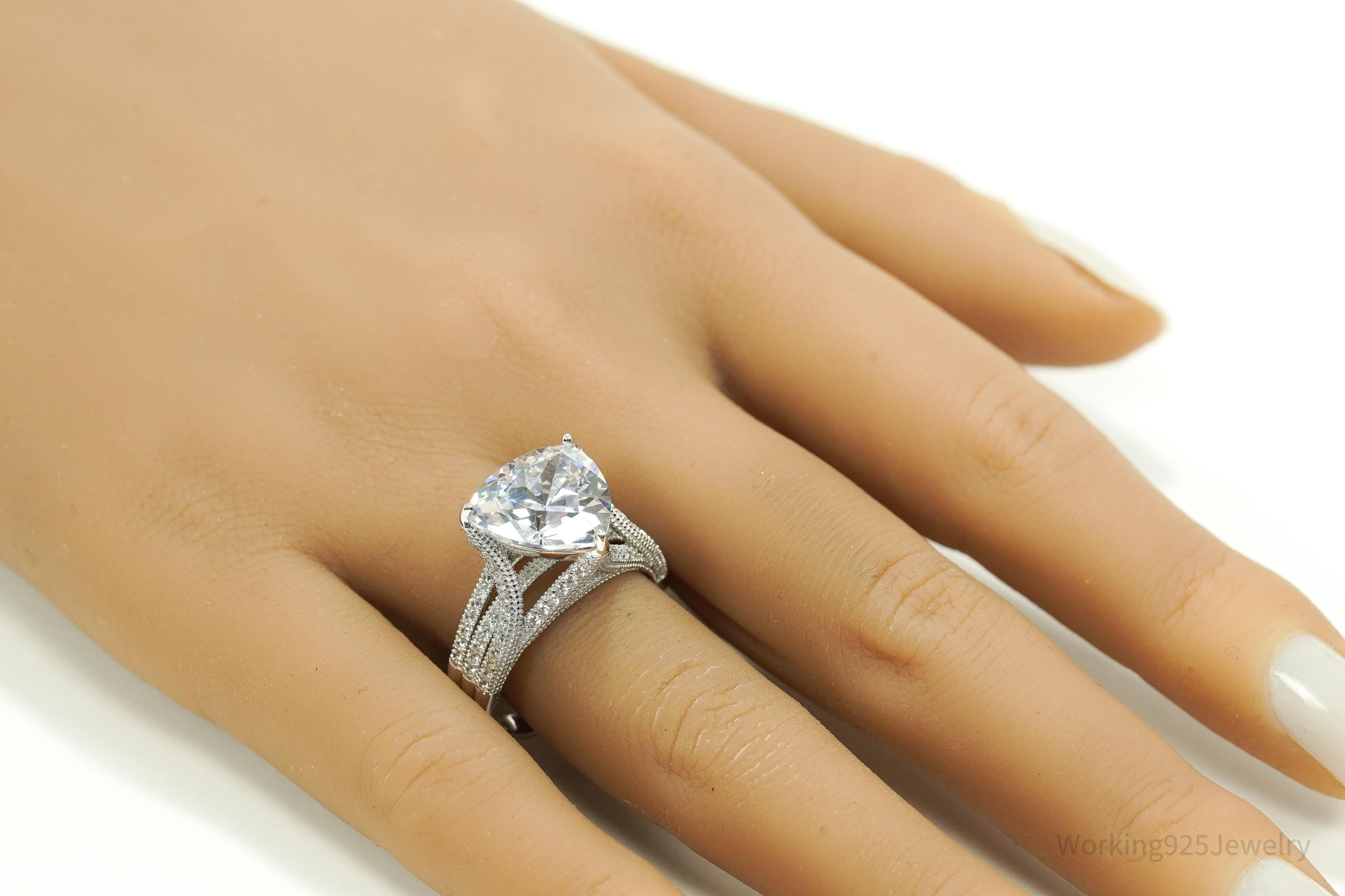 Vintage Large Cubic Zirconia Sterling Silver Ring Size 9