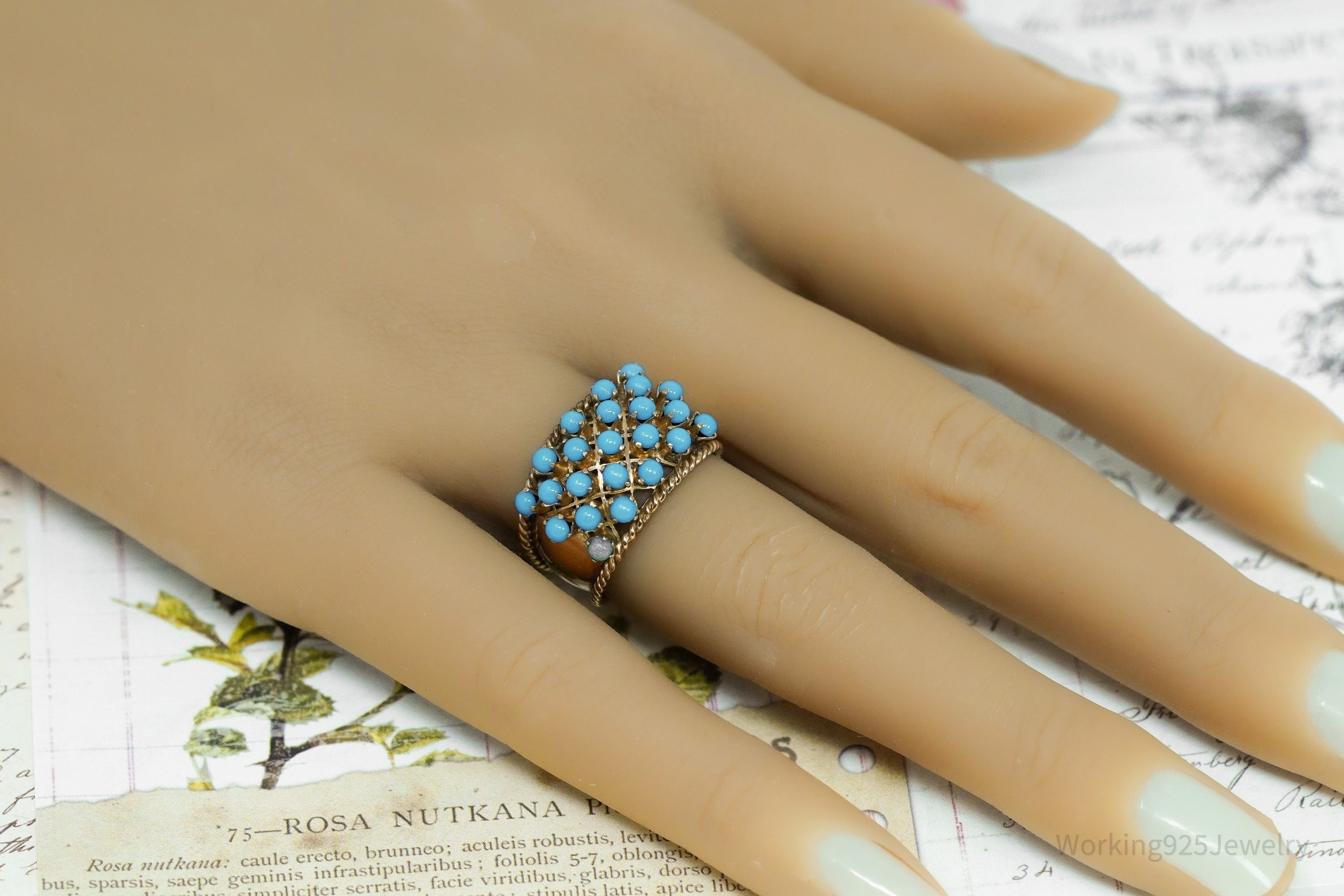 14K Yellow Gold & Turquoise Glass Cabochon Cocktail Ring - Size 6.25