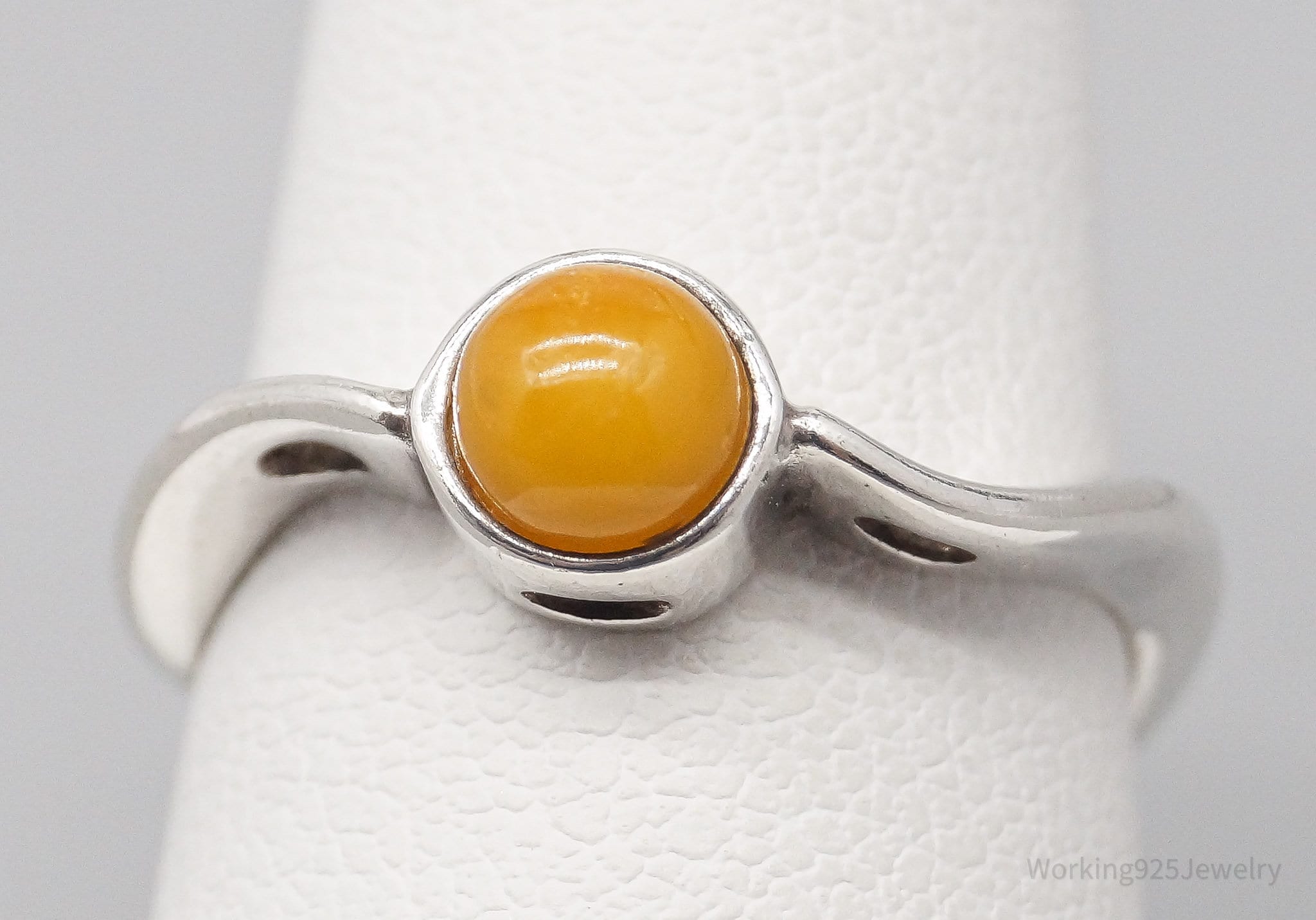 Vintage Modernist Amber Sterling Silver Ring - Size 6.5