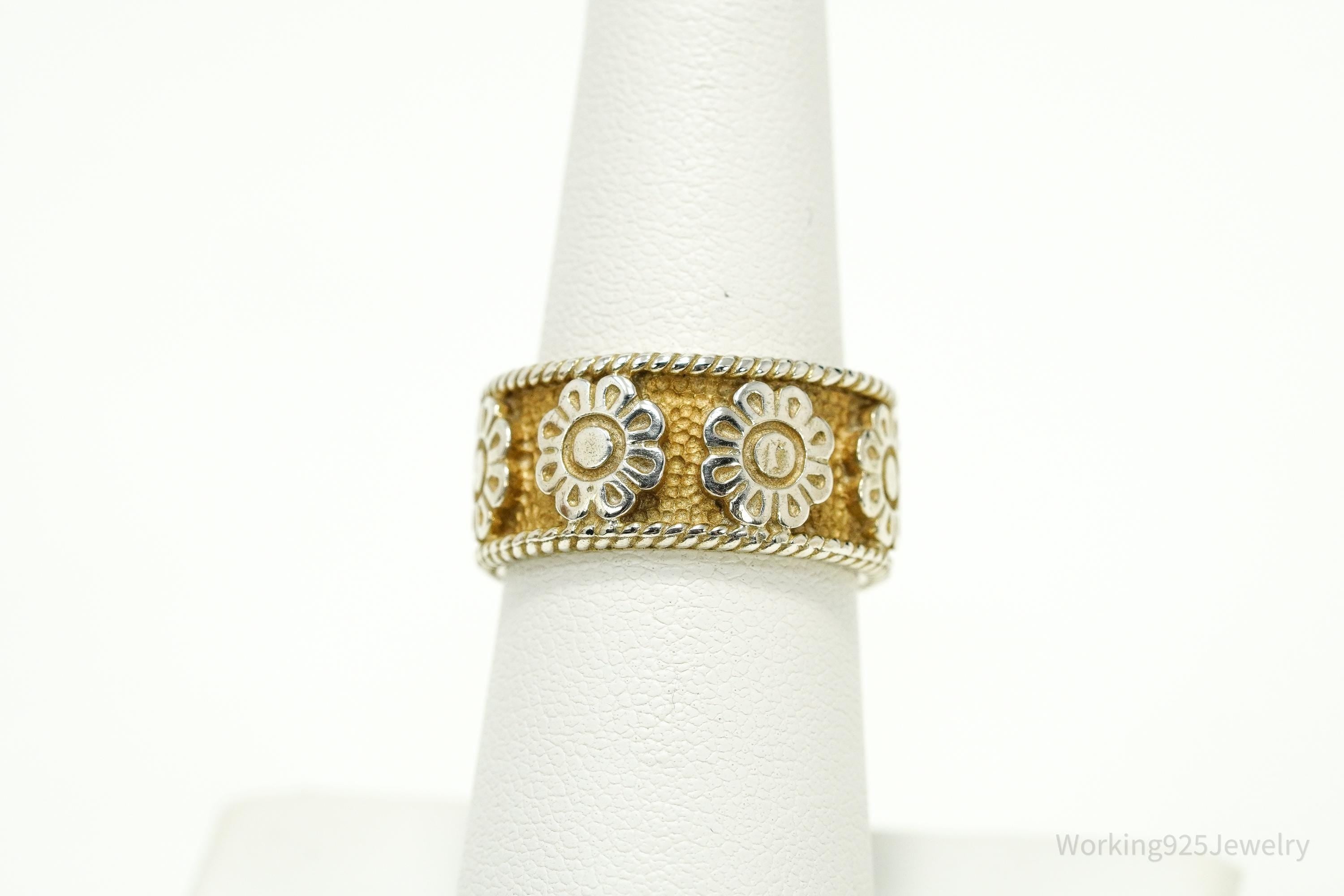 Vintage Floral Pattern Gold Vermeil Sterling Silver Band Ring - Size 7