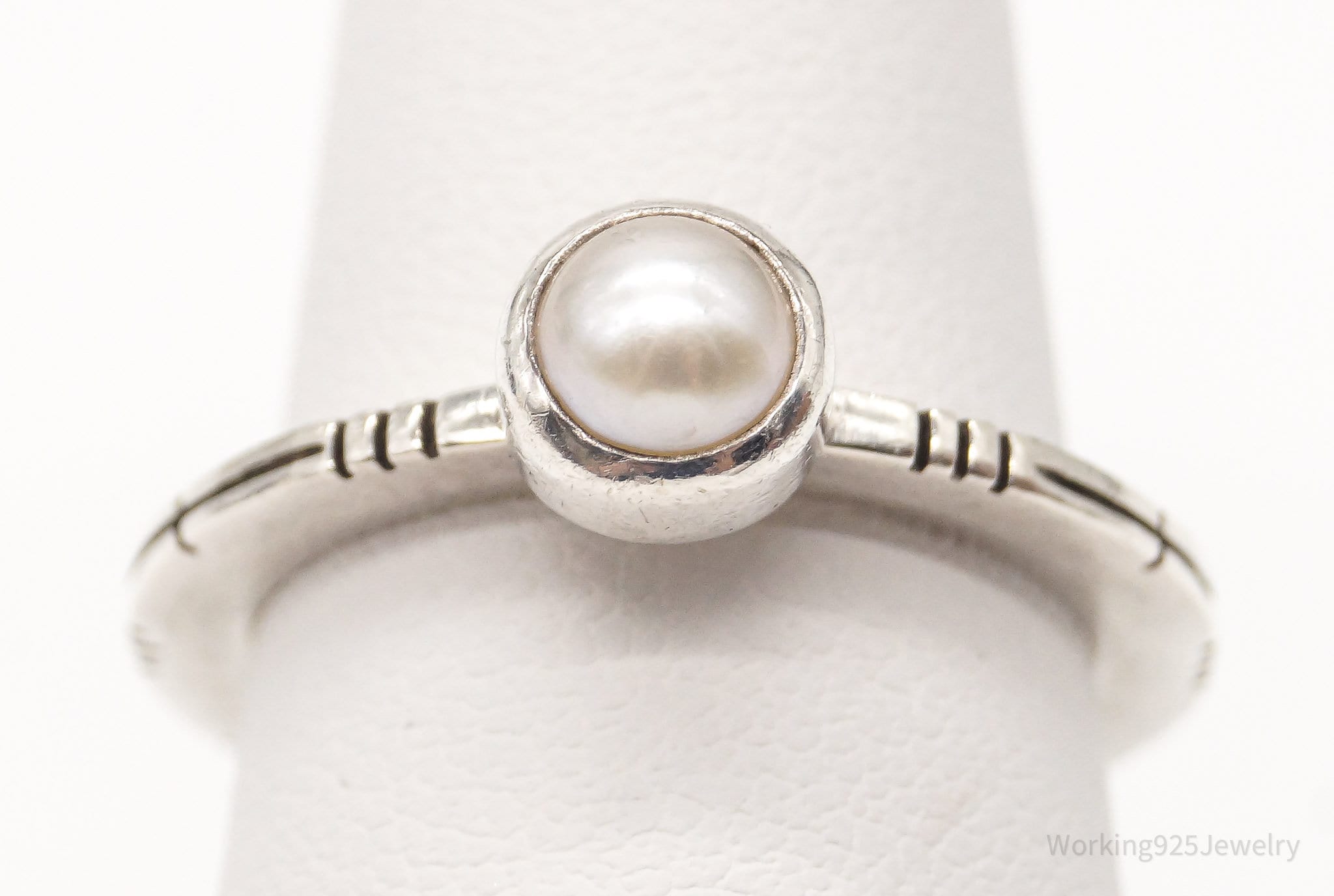 Vintage Pearl Silver Ring - Size 6.75