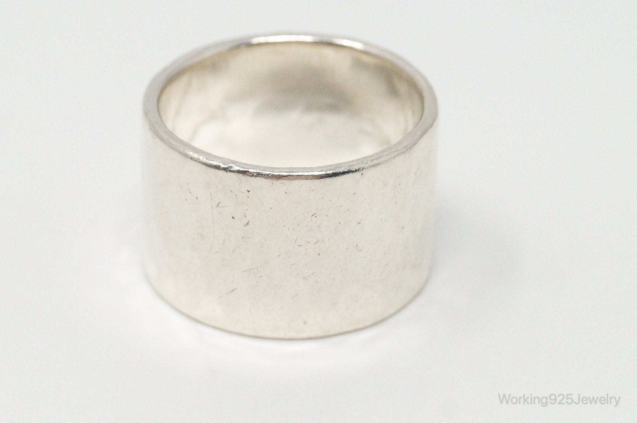 Vintage Sleek Modern Hammered Style Sterling Silver Band Ring - Size 9.25