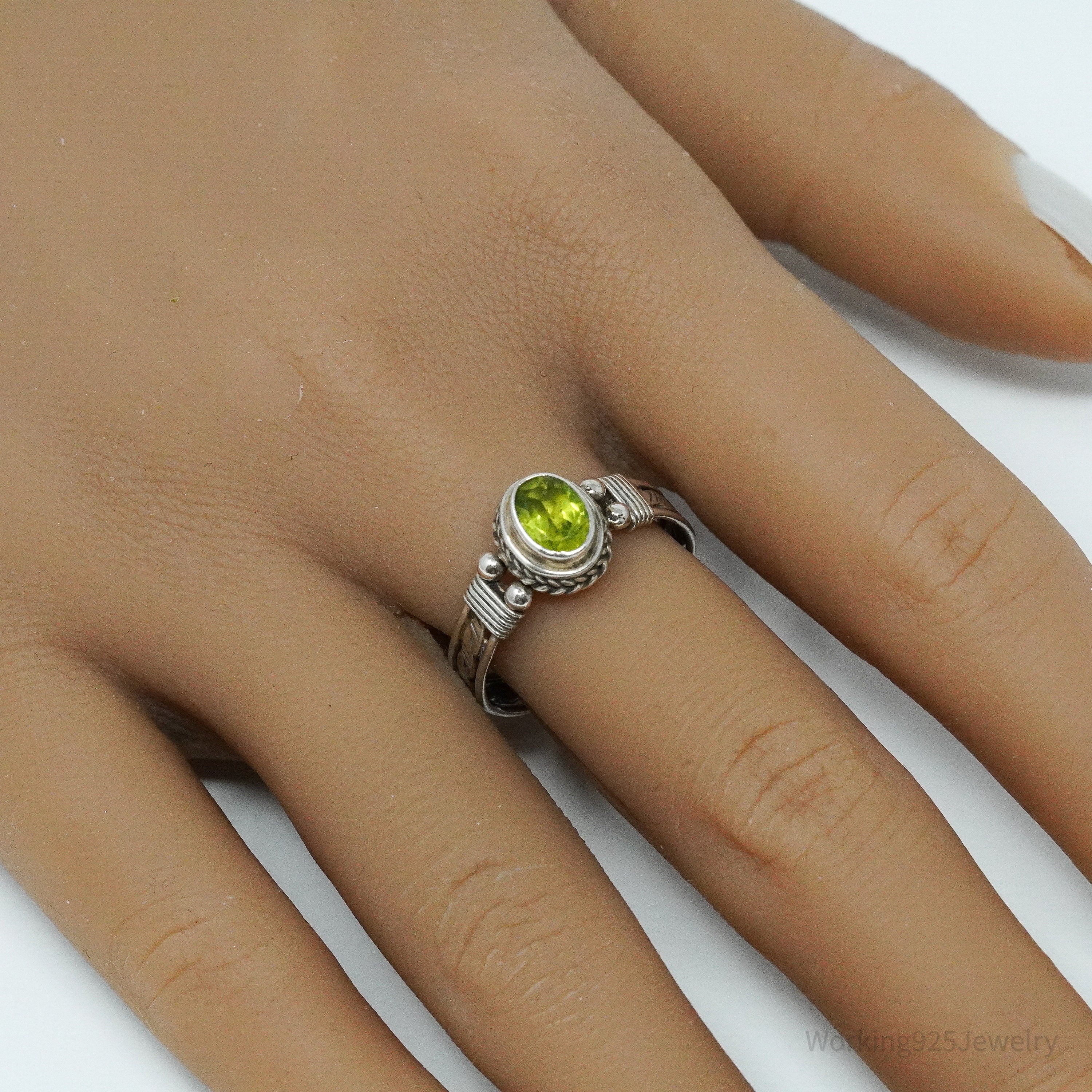 Vintage Peridot Sterling Silver Ring - Size 9.25