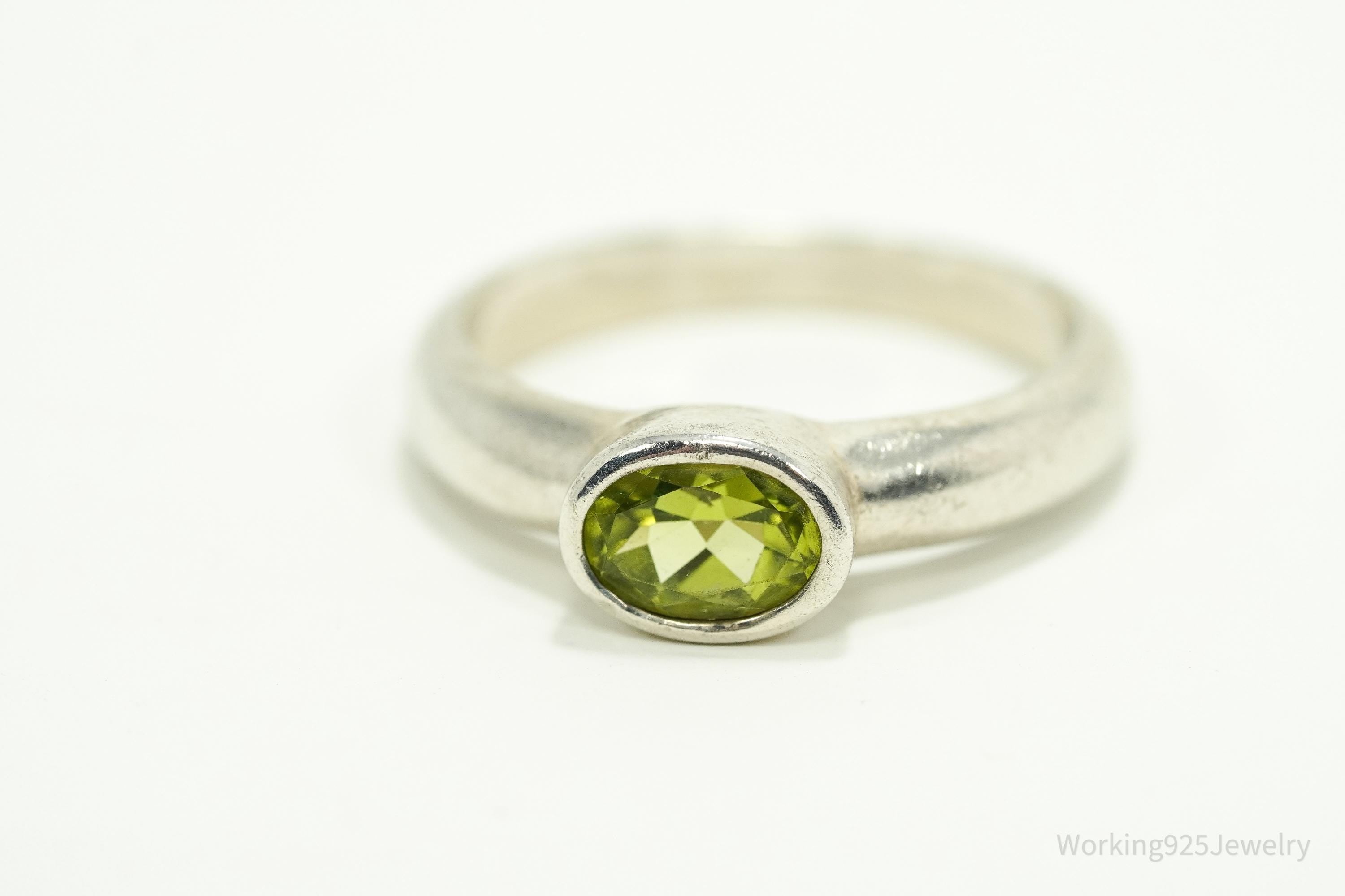 Vintage Green Peridot Sterling Silver Ring - Size 8