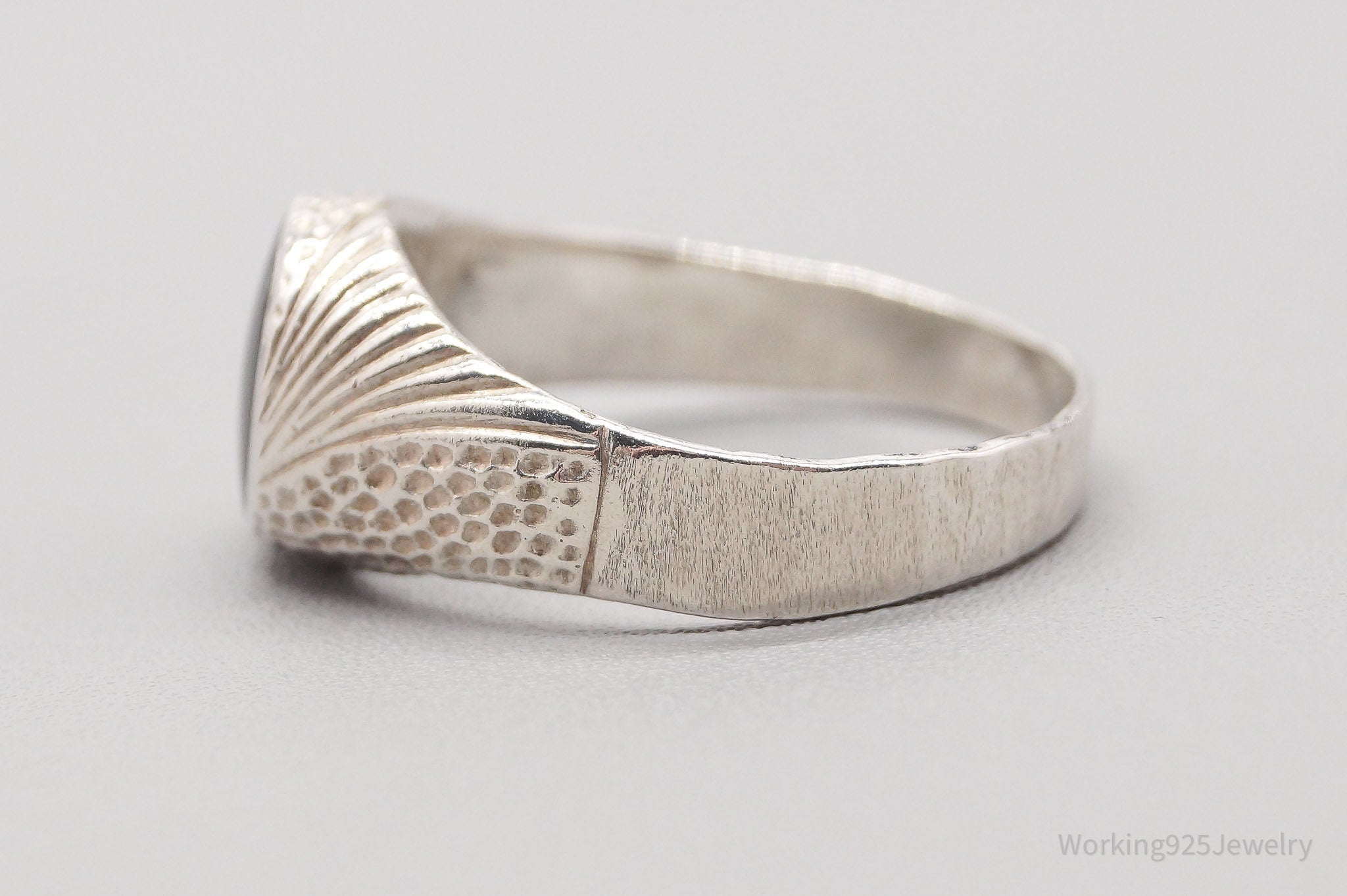 Vintage Black Onyx Sterling Silver Ring - Size 8.75