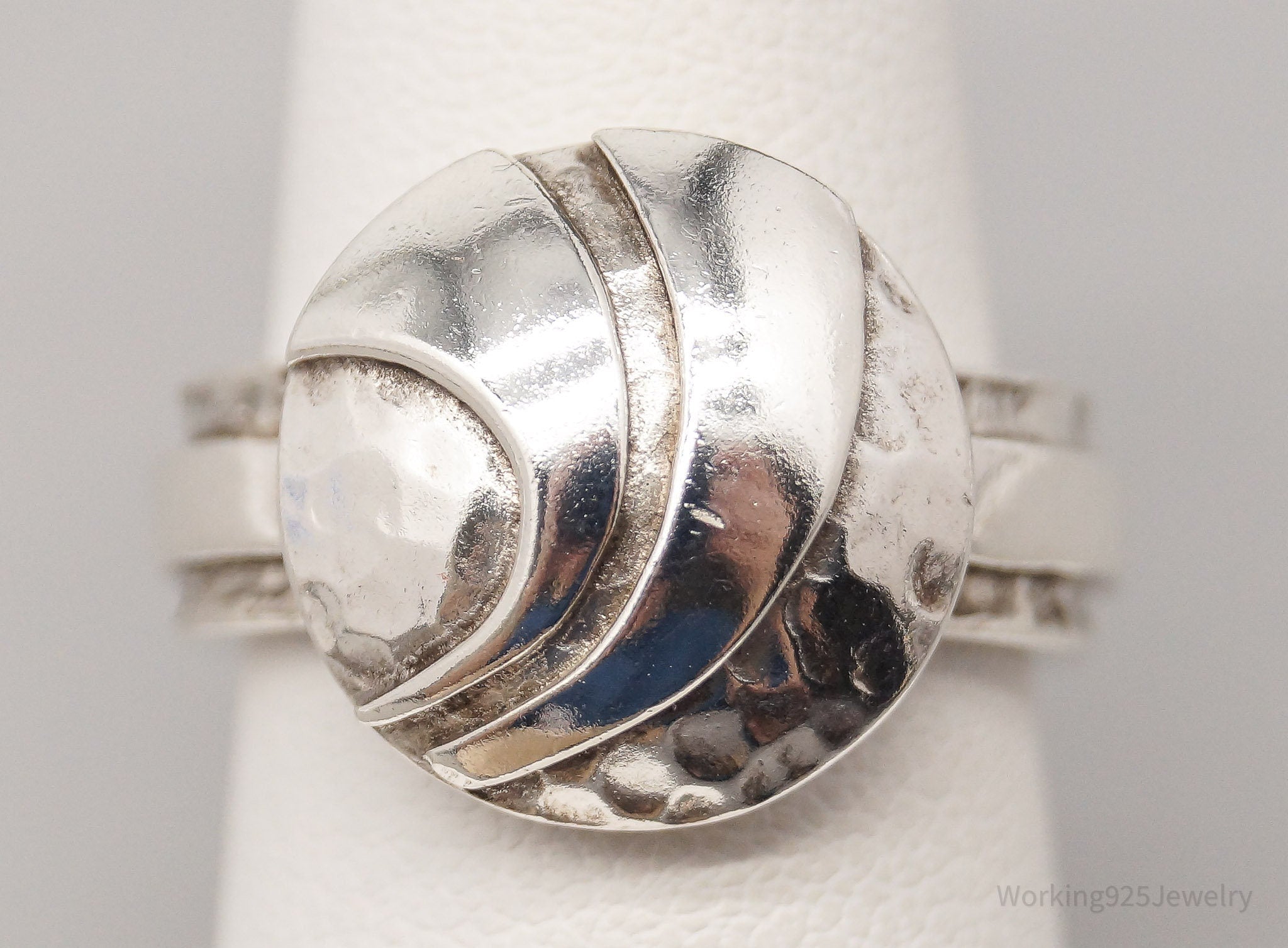 Vintage Modernist Style Sterling Silver Ring - Size 6.5