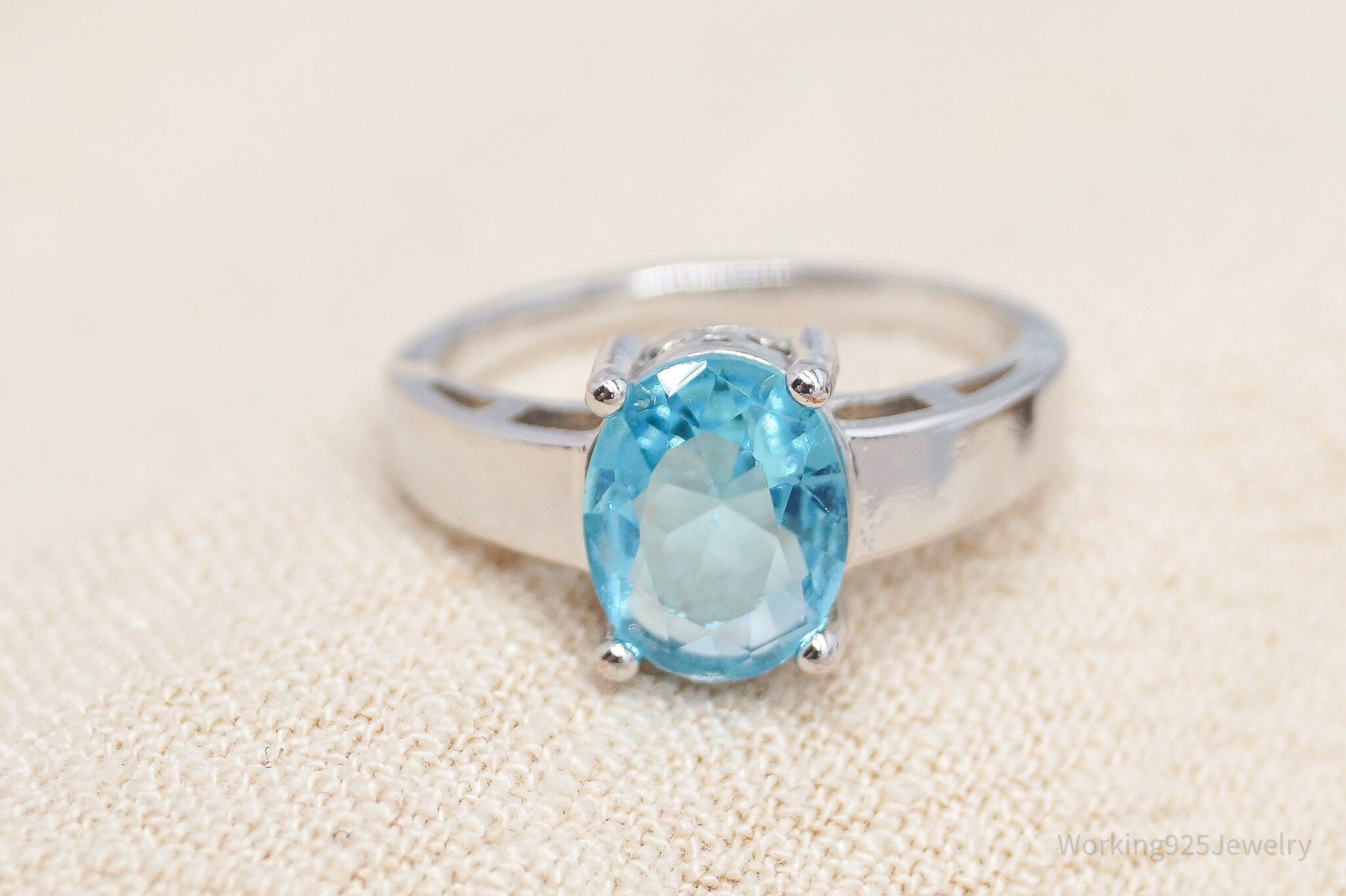 Vintage Blue Topaz Sterling Silver Ring - Size 5.75