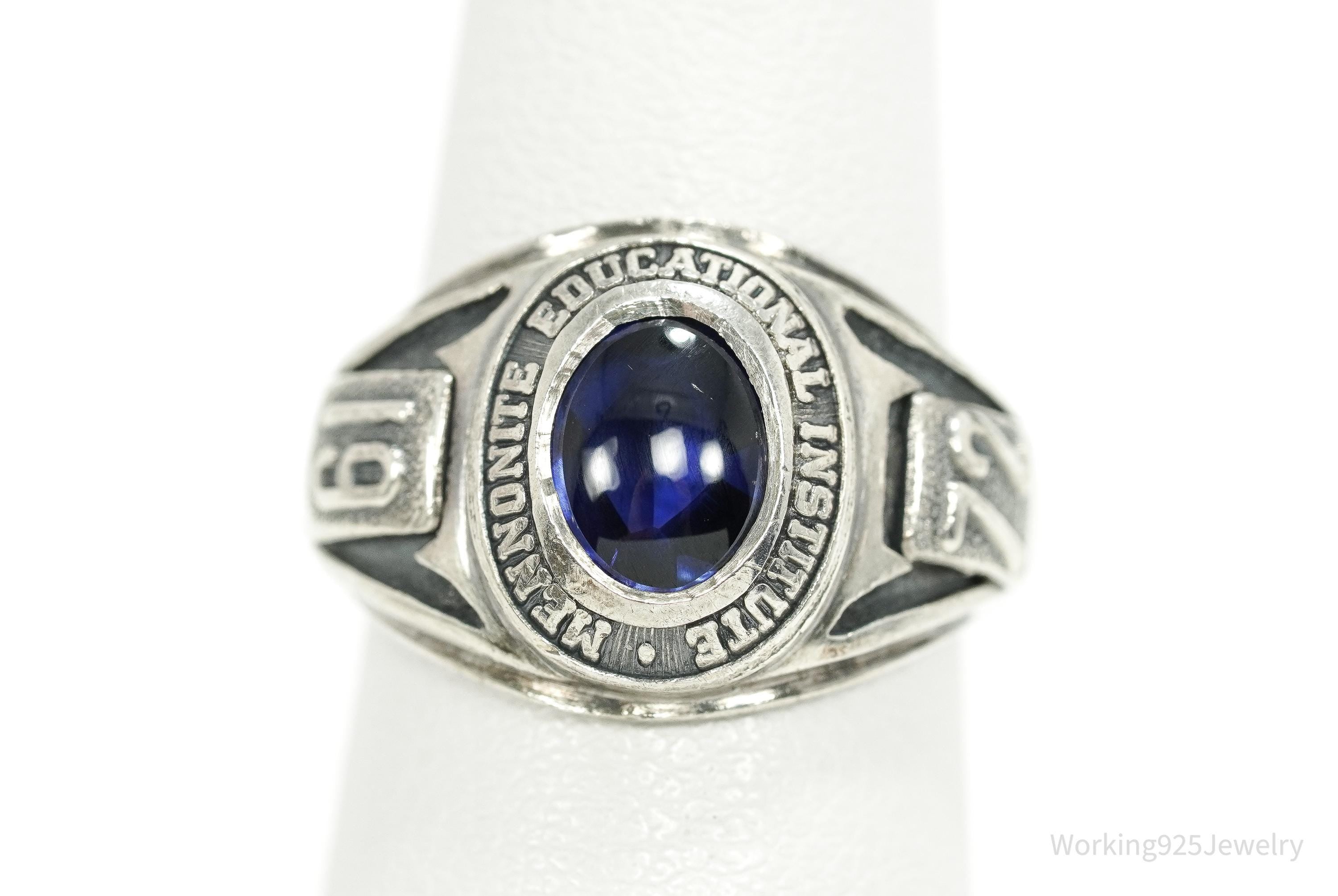Vintage 1972 Mennonite Educational Institute Blue Sapphire Sterling Silver Ring -Size 5