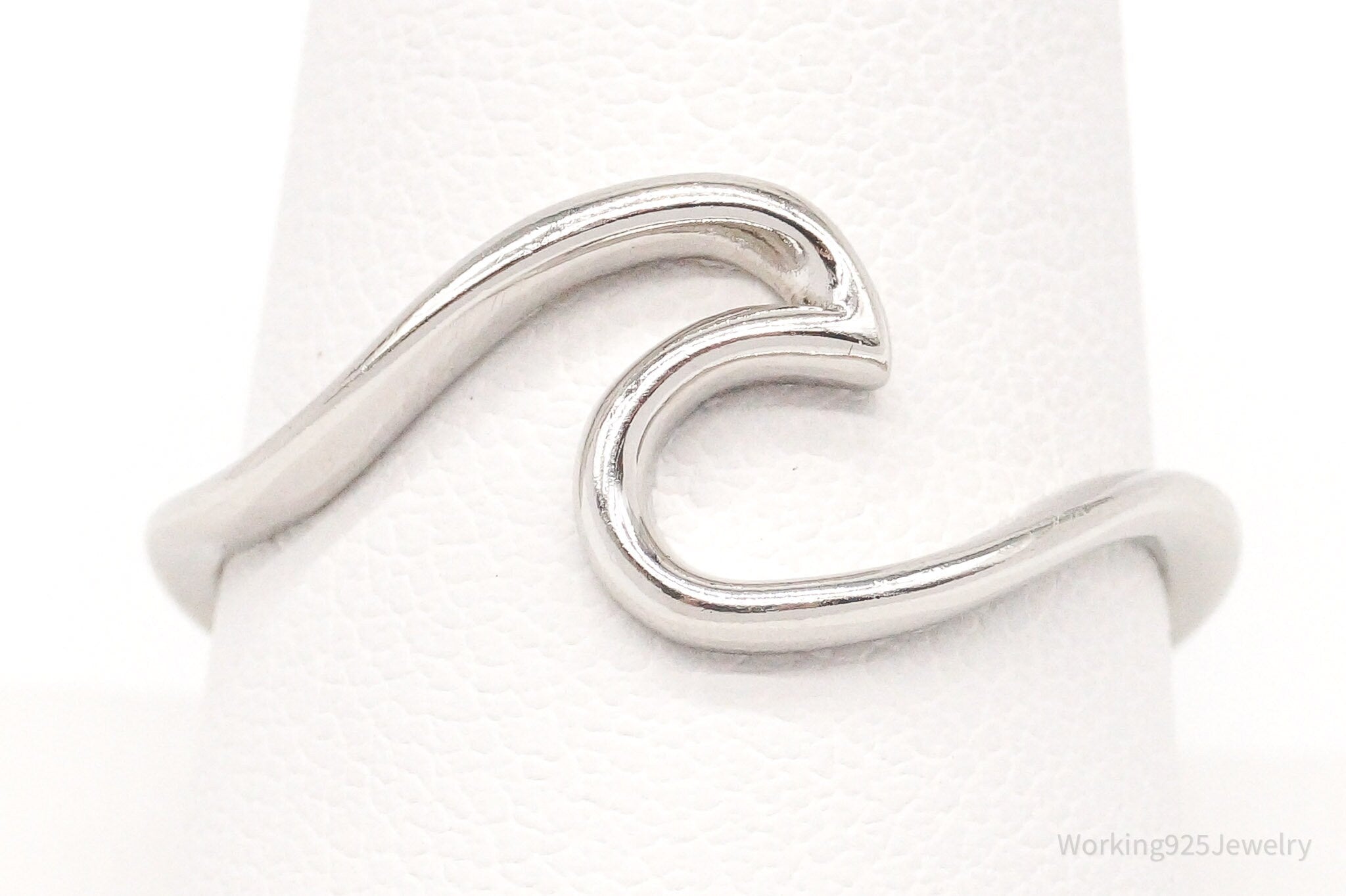 Vintage Wave Sterling Silver Ring - Size 10