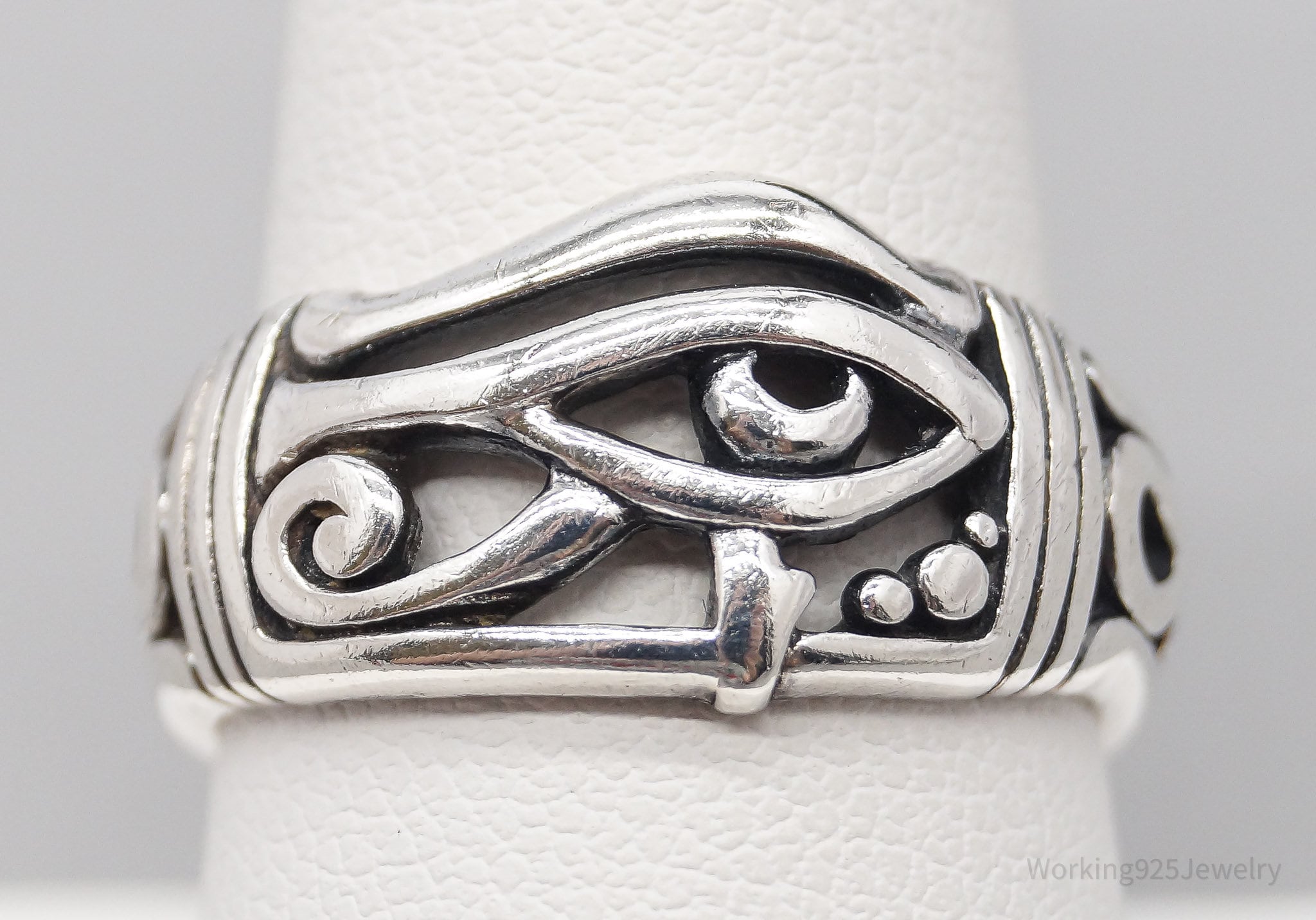 Vintage Eye Of Horus Sterling Silver Band Ring - Size 8.75