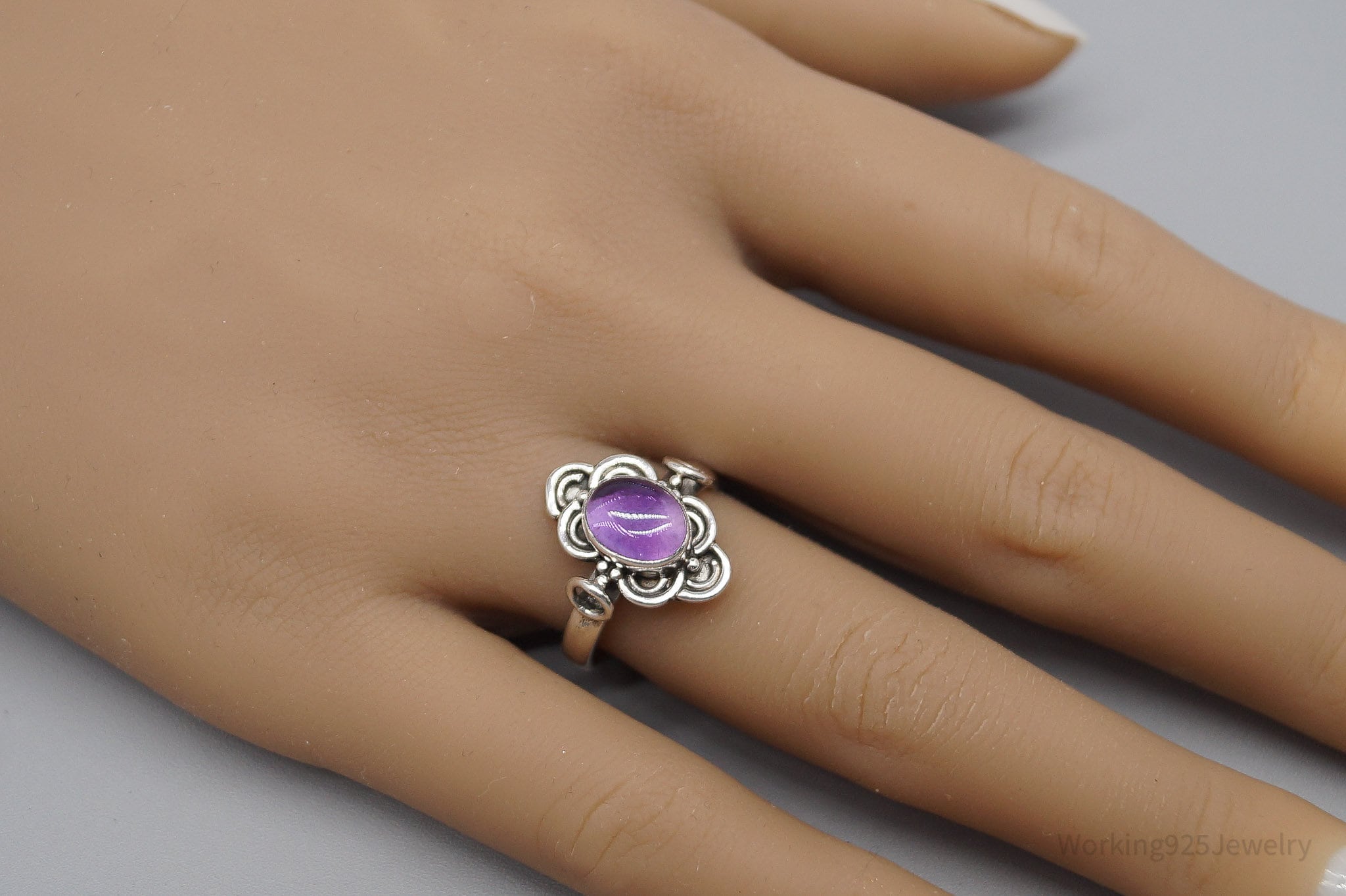 Vintage Amethyst Silver Ring - Size 6.5