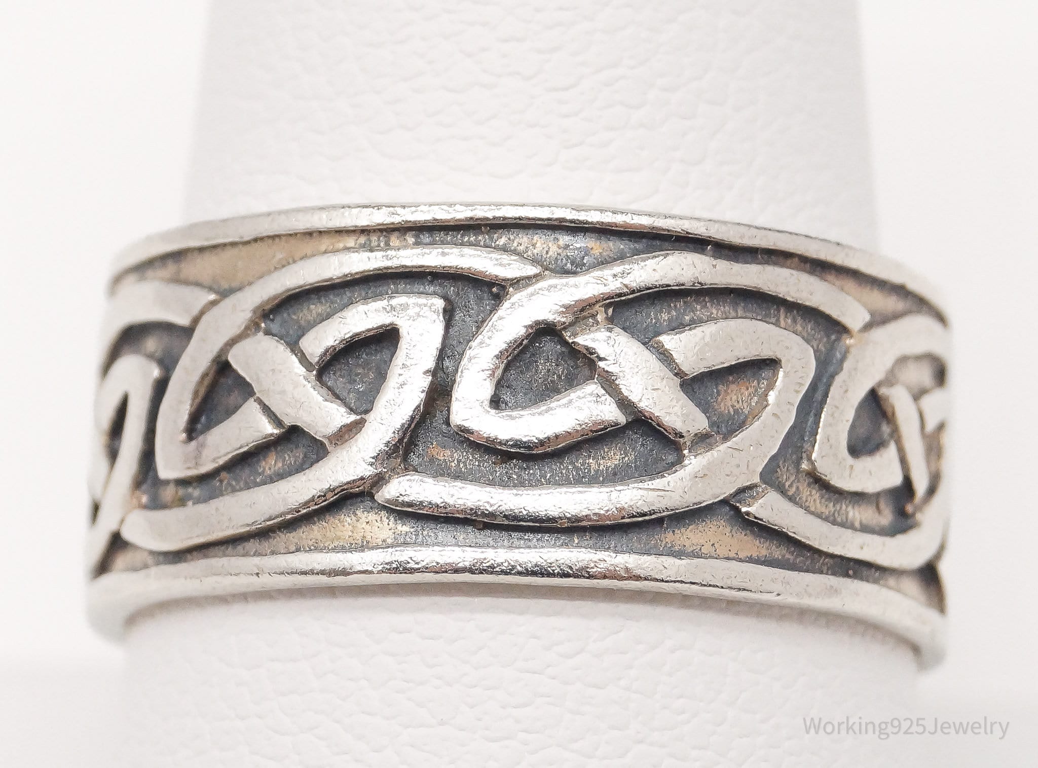 Vintage Celtic Knot Design Sterling Silver Band Ring - Size 9.25