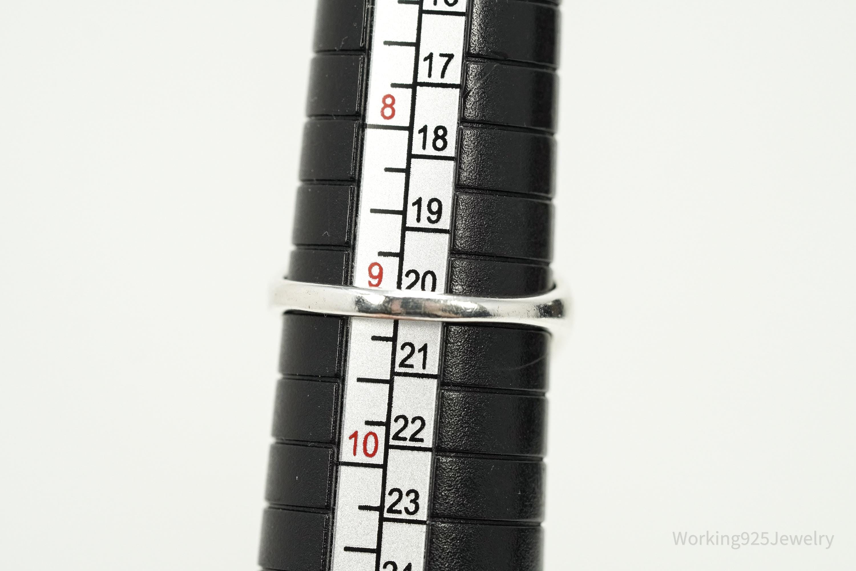 Vintage Designer KABANA White Jade Sterling Silver Ring - Size 9