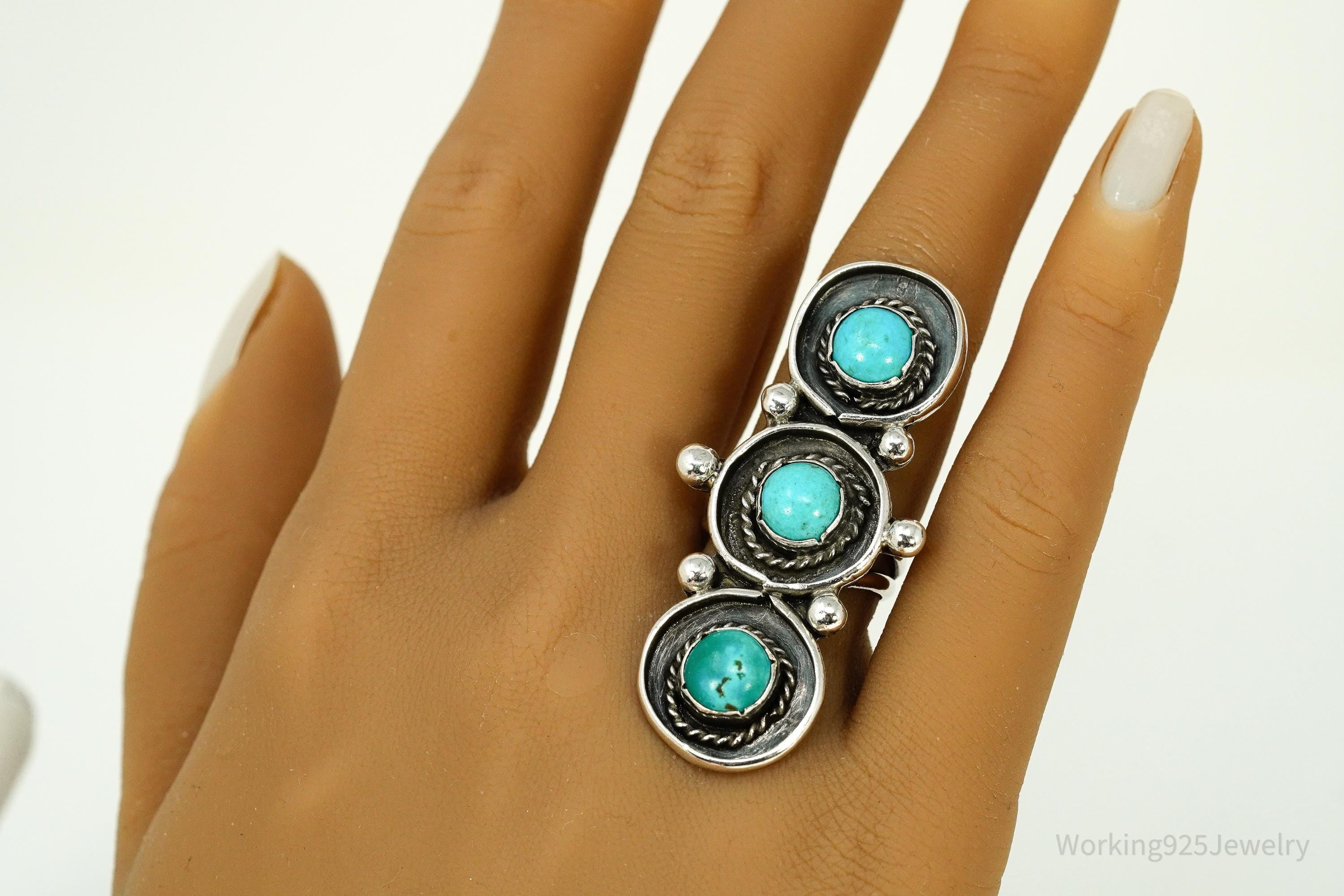 Vintage Handmade Native American Turquoise Silver Ring - Size 6.75