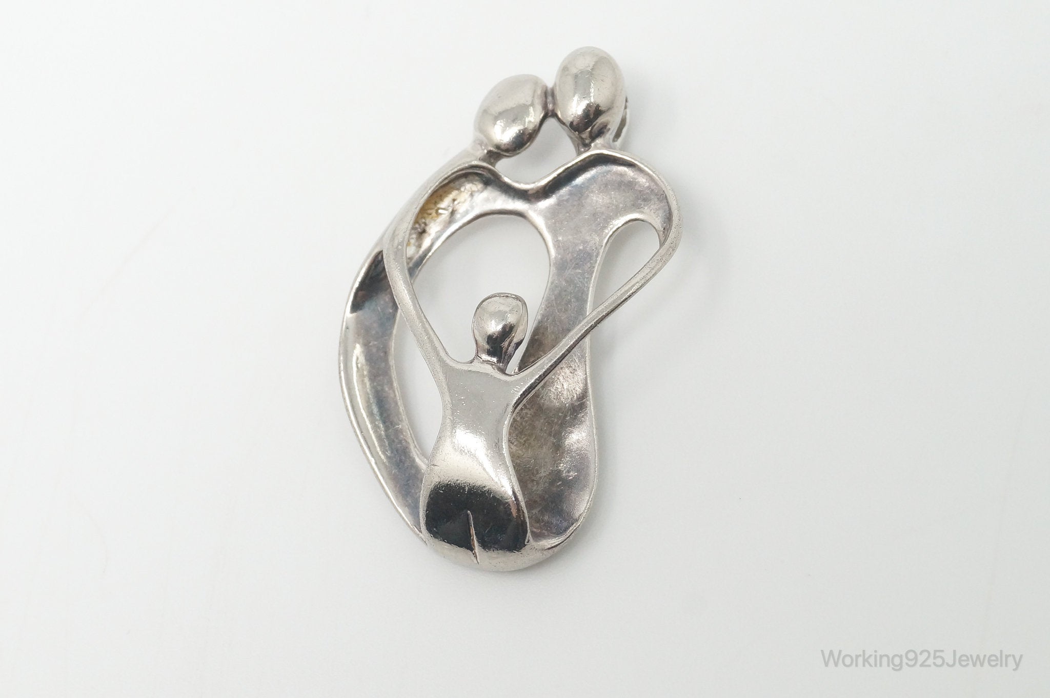 Vintage Native American Carolyn Pollack Relios Family Sterling Silver Pendant