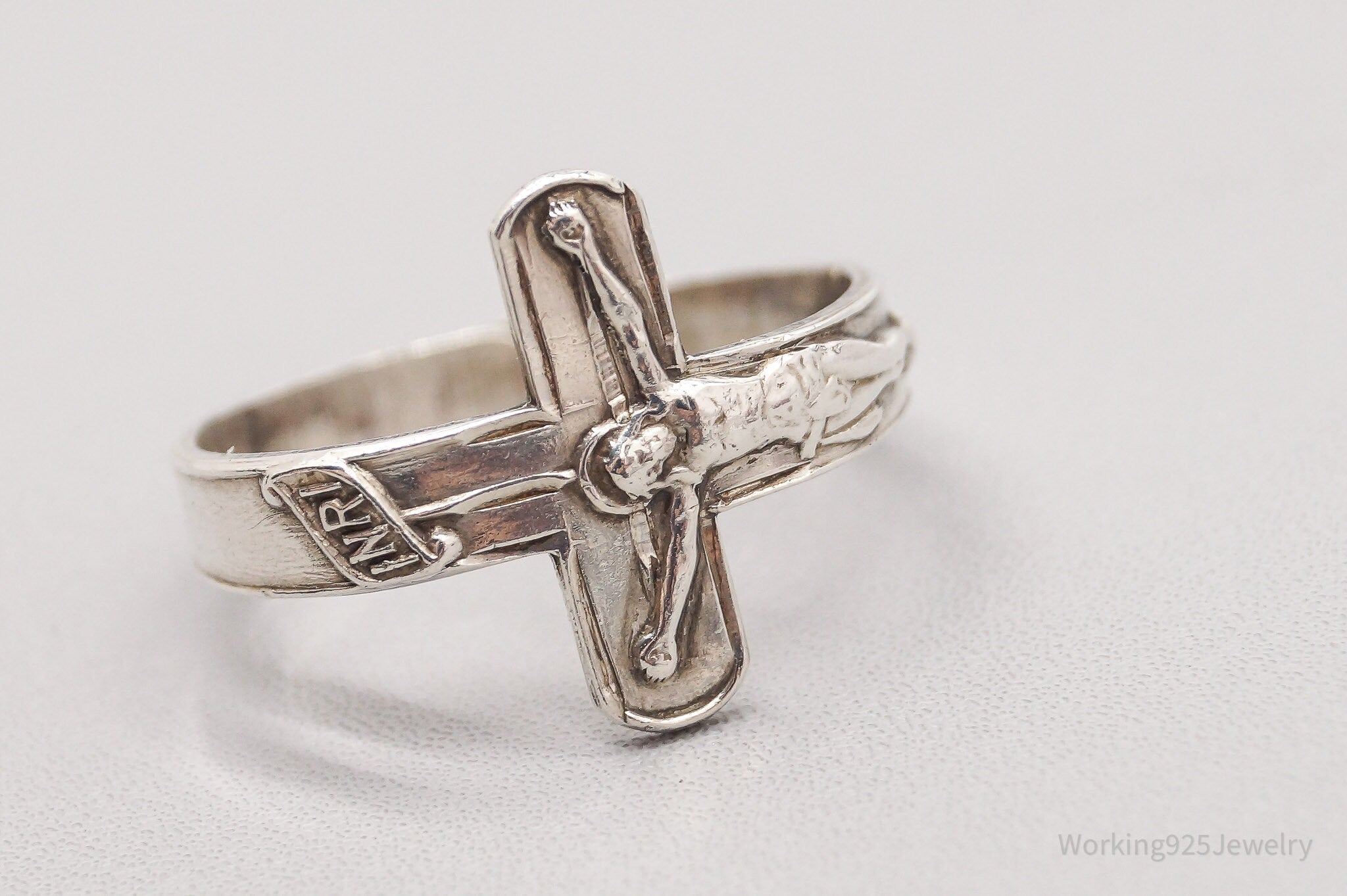 Vintage Crucifix Cross Sterling Silver Band Ring - Size 8.75 Adjustable