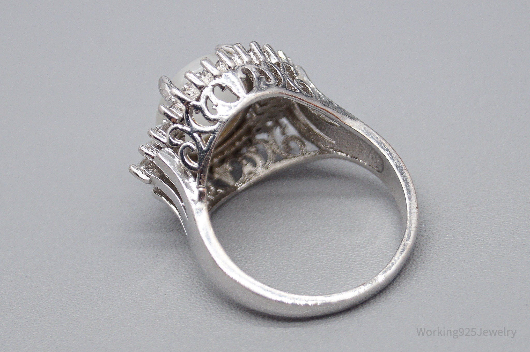 Vintage Cats Eye & Cubic Zirconia Sterling Silver Ring Size 7