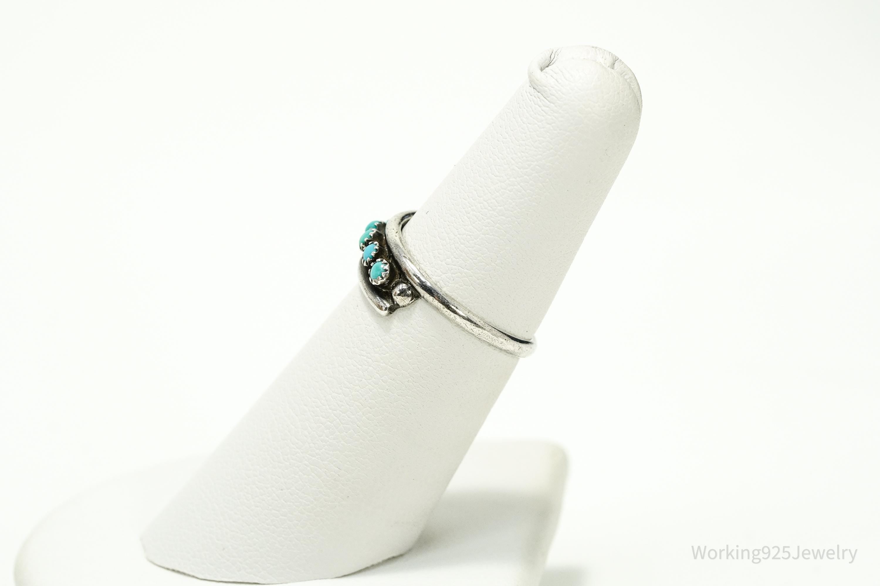 Vintage Handmade Native American Turquoise Unsigned Silver Ring - Size 5.5