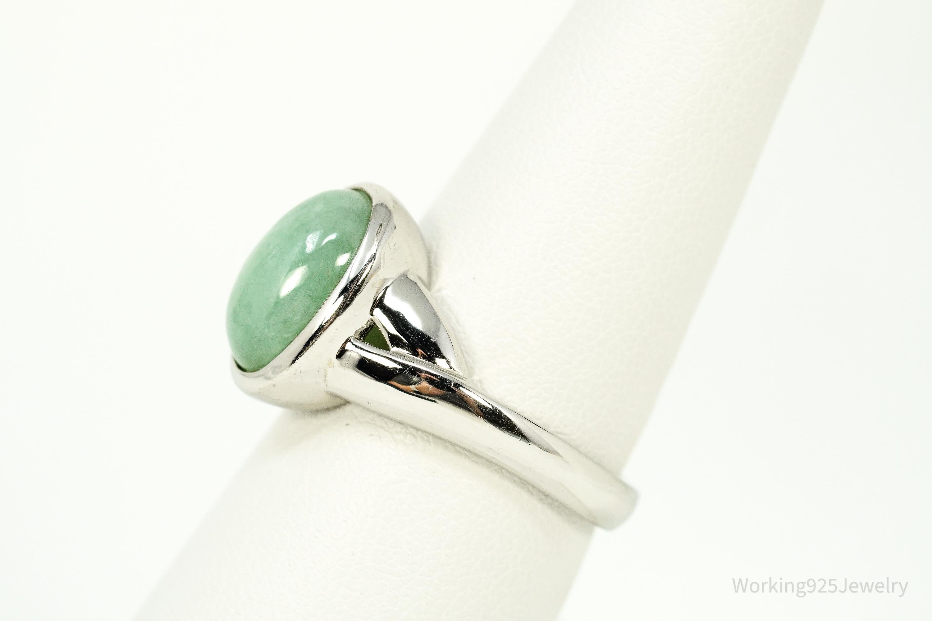 Vintage Green Jade Sterling Silver Ring - Size 8