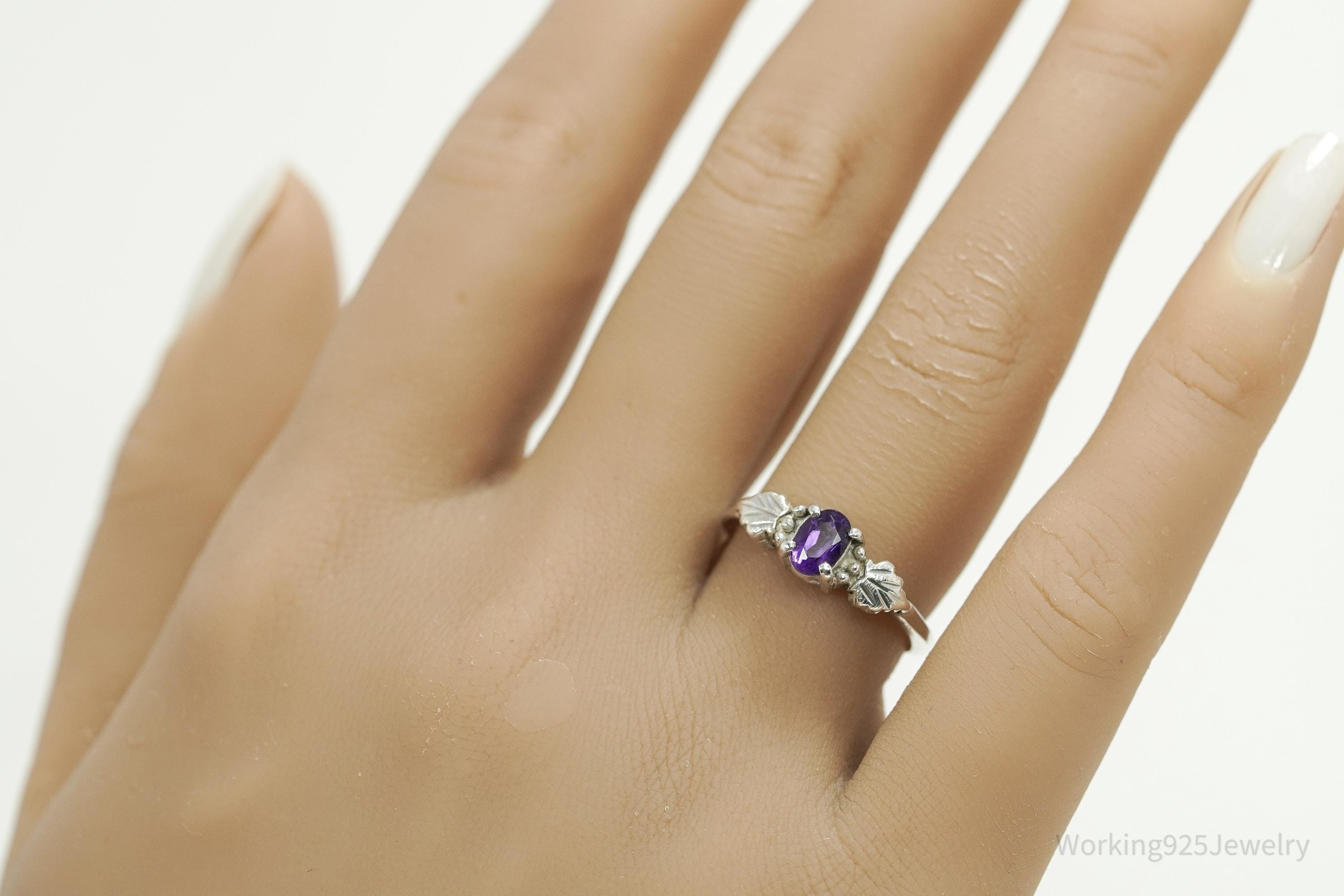 Vintage WMCO Purple Amethyst Sterling Silver Ring - Size 7.25