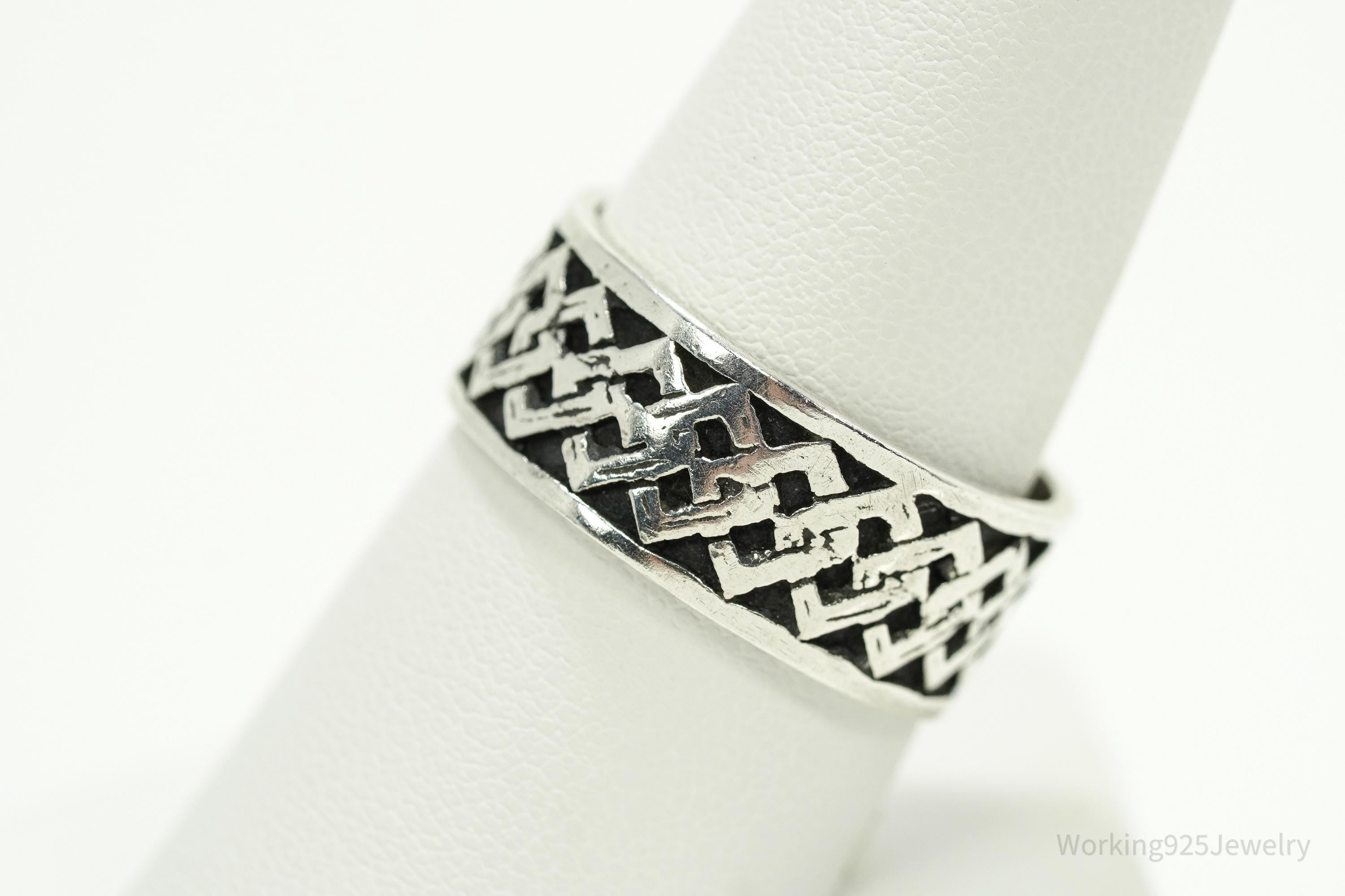 Vintage Celtic Knot Design Sterling Silver Band Ring - Size 9.5