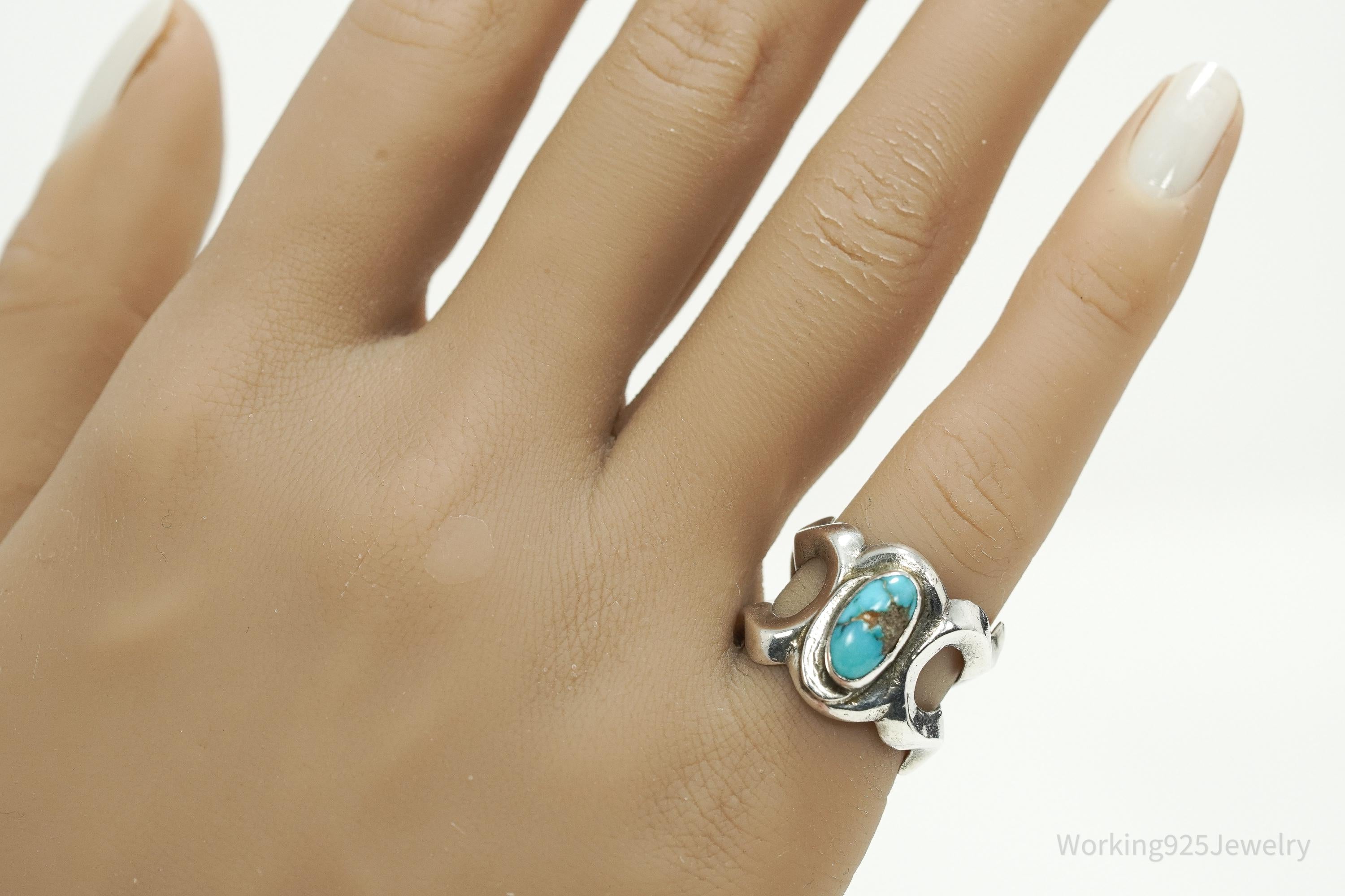 Vintage Handmade Native American Turquoise Unsigned Silver Ring - Size 5.5