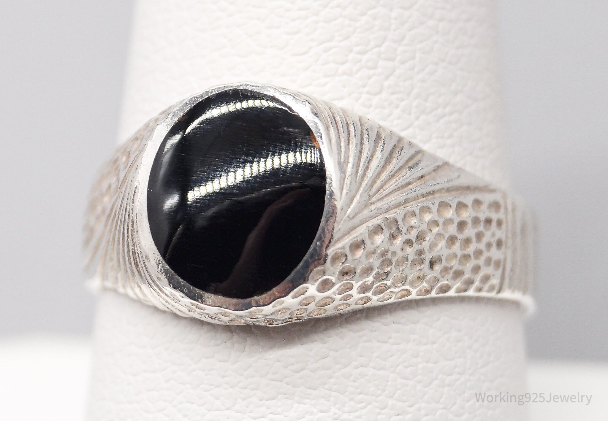 Vintage Black Onyx Sterling Silver Ring - Size 8.75