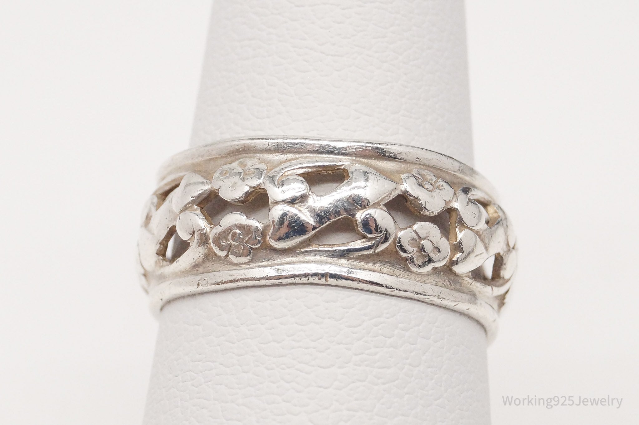 Antique Art Nouveau Floral Pattern Silver Band Ring - Size 6