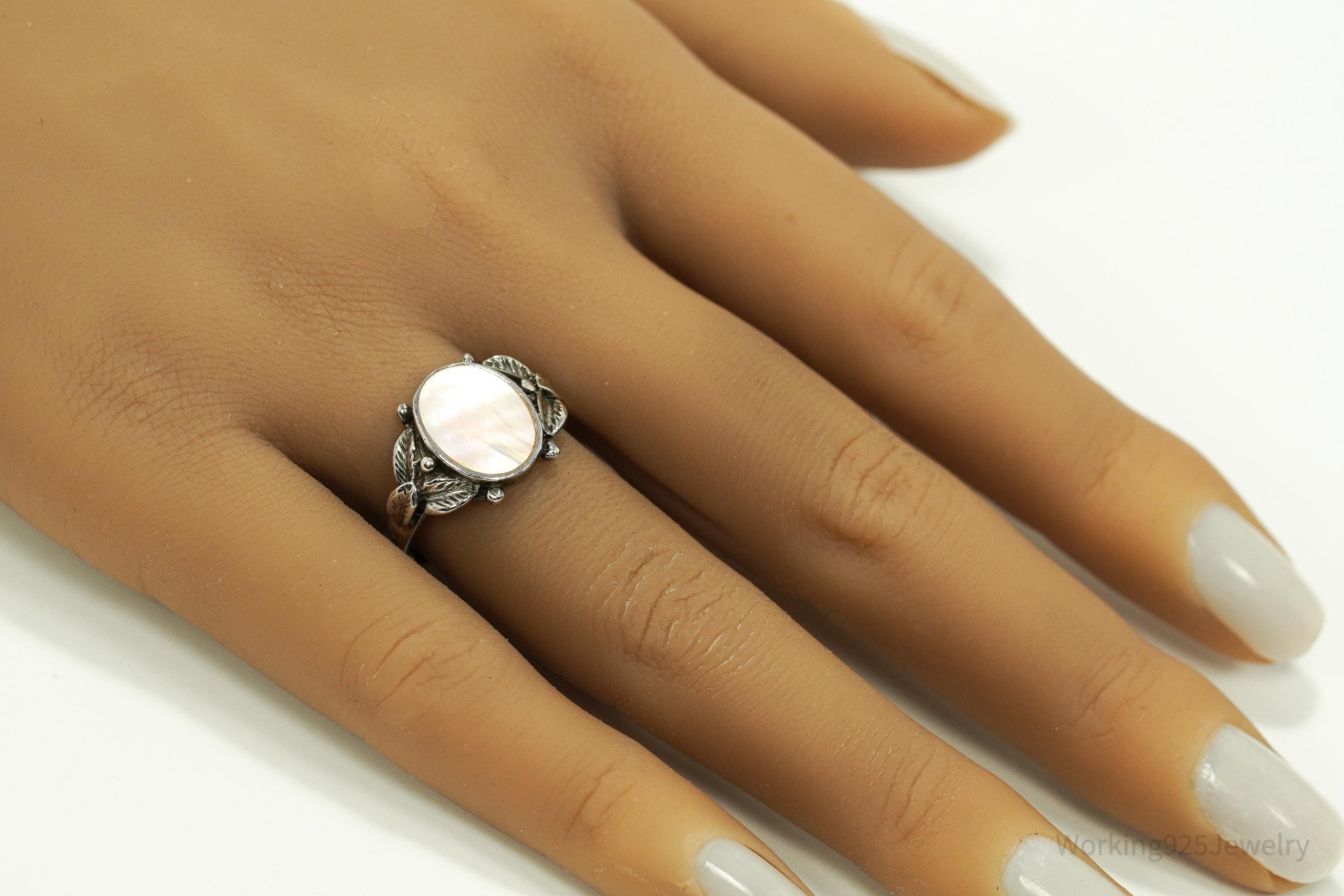 Vintage Pink Mother Of Pearl Sterling Silver Ring - Size 8