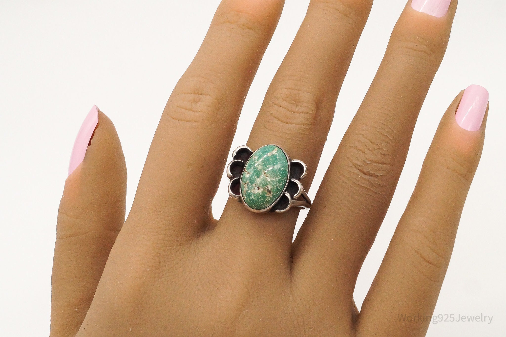 Vintage Native American Unsigned Turquoise Silver Ring - Size 8.75