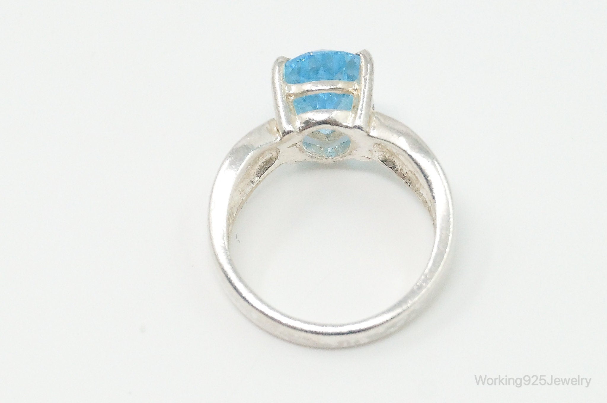 Vintage Designer UTC Blue Topaz Sterling Silver Ring - Size 6