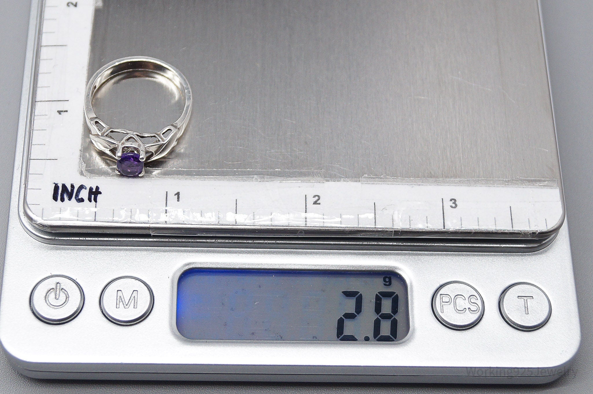 Vintage Amethyst Sterling Silver Ring - Size 7