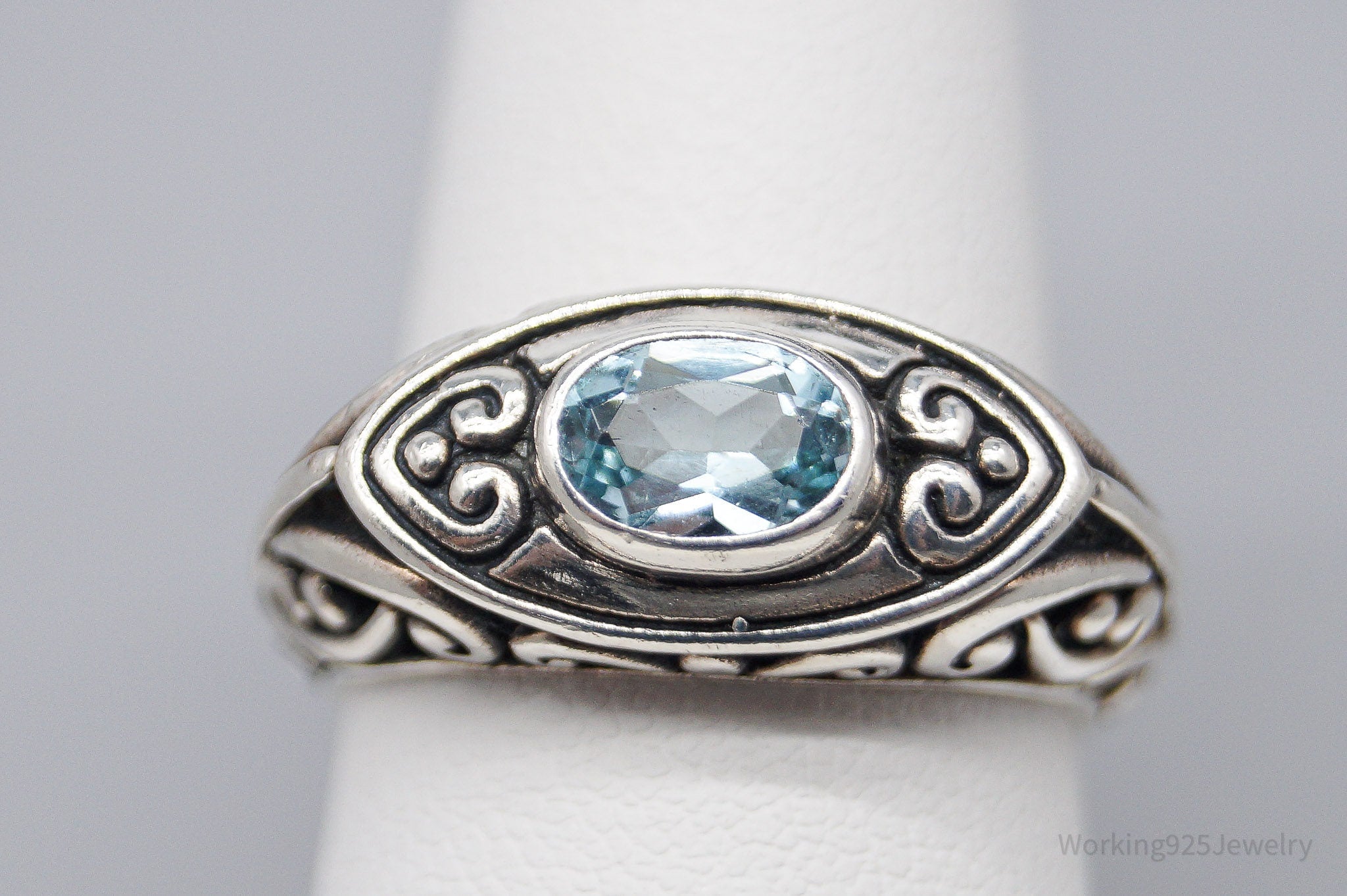 Vintage Blue Topaz Sterling Silver Ring - Size 7.75